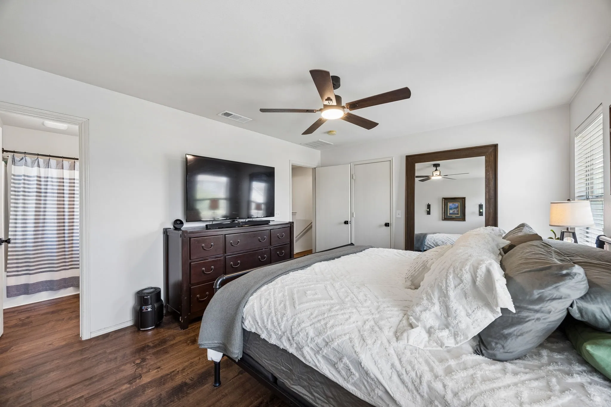 Single Family Residence For Sale in Collin County , 808 Carlton Road, Wylie, Texas 75098, 3 Bedroom, 3 Bathroom, 2 Garage spaces, 1,446 Sqft, built in 2004, mls#21361783, Real Estate Agent in Wylie, Homes For Sale in Collin county, Homes For Sale in Wylie, Realtor in Wylie Texas, Real Estate Brokerage Independent Realty Texas, Luminita Cordes Realtor