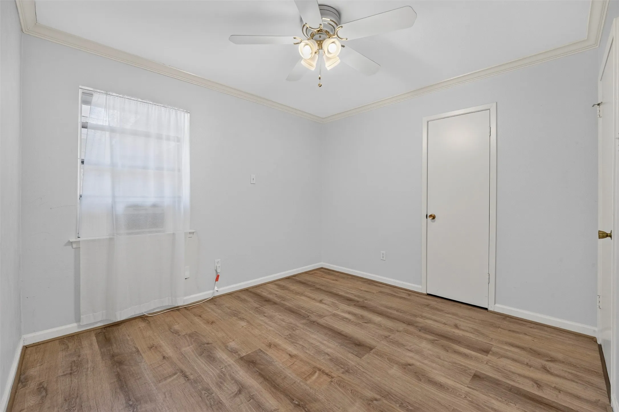 Single Family Residence For Rent in Dallas County , 11125 Cactus Lane, Dallas, Texas 75238, 4 Bedroom, 3 Bathroom, 2 Garage spaces, 1,833 Sqft, built in 1972, mls#21360466, Real Estate Agent in Dallas, Homes For Rent in Dallas county, Homes For Rent in Dallas, Realtor in Dallas Texas, Real Estate Brokerage Independent Realty Texas, Luminita Cordes Realtor
