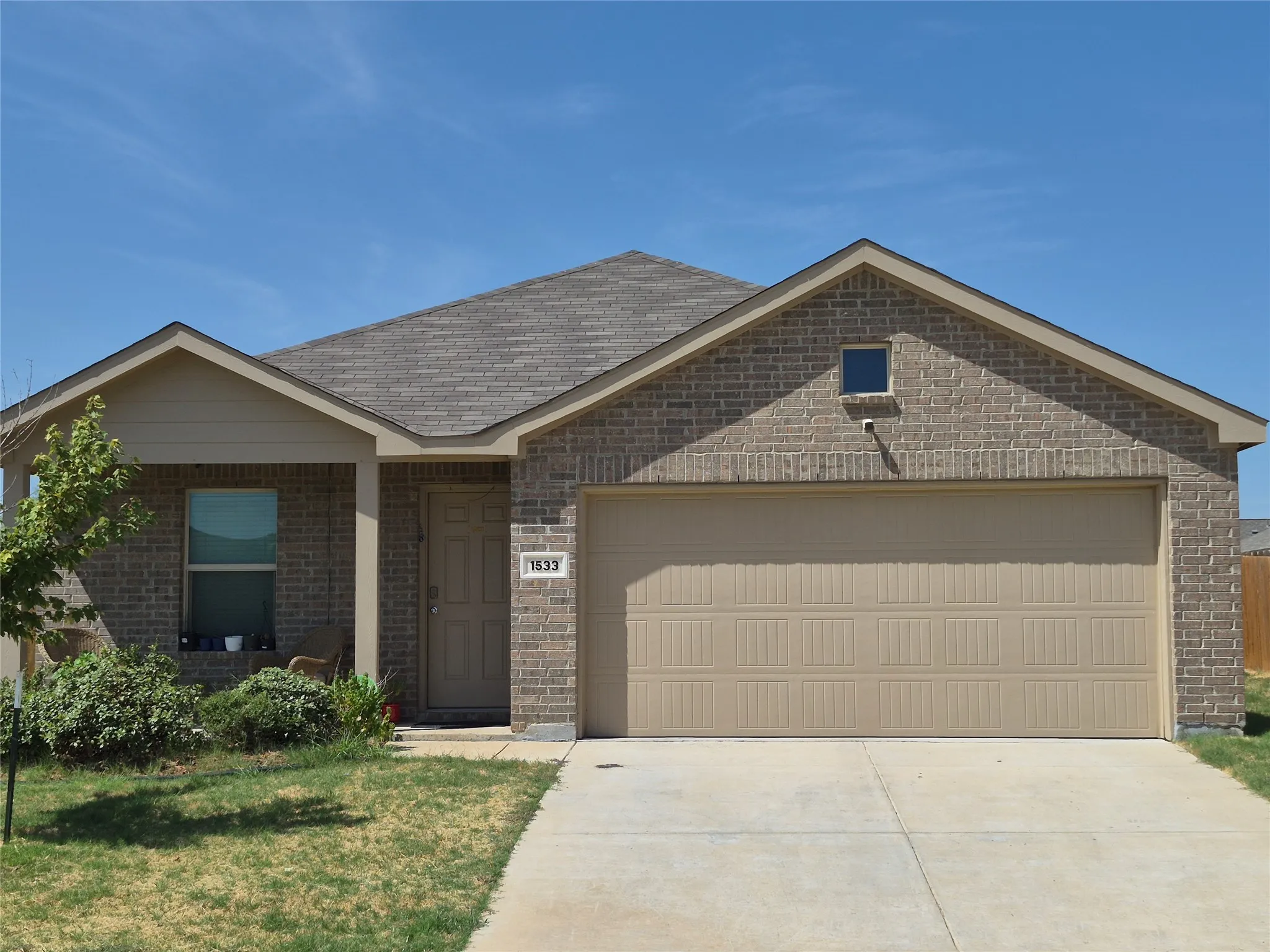 Single Family Residence For Sale in Dallas County , 1533 Woodbrook Lane, Hutchins, Texas 75141, 4 Bedroom, 2 Bathroom, 2 Garage spaces, 1,710 Sqft, built in 2023, Price $315,000, mls#21365299, Real Estate Agent in Hutchins, Homes For Sale in Dallas county, Homes For Sale in Hutchins, Realtor in Hutchins Texas, Real Estate Brokerage Independent Realty Texas, Luminita Cordes Realtor