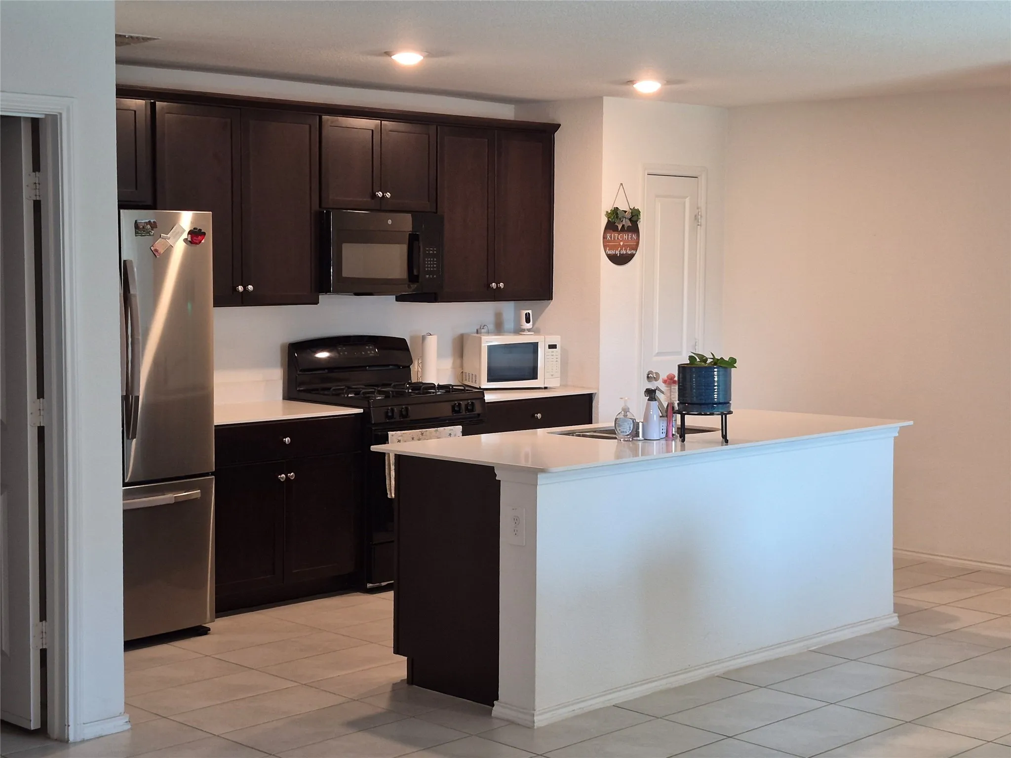 Single Family Residence For Sale in Dallas County , 1533 Woodbrook Lane, Hutchins, Texas 75141, 4 Bedroom, 2 Bathroom, 2 Garage spaces, 1,710 Sqft, built in 2023, Price $315,000, mls#21365299, Real Estate Agent in Hutchins, Homes For Sale in Dallas county, Homes For Sale in Hutchins, Realtor in Hutchins Texas, Real Estate Brokerage Independent Realty Texas, Luminita Cordes Realtor