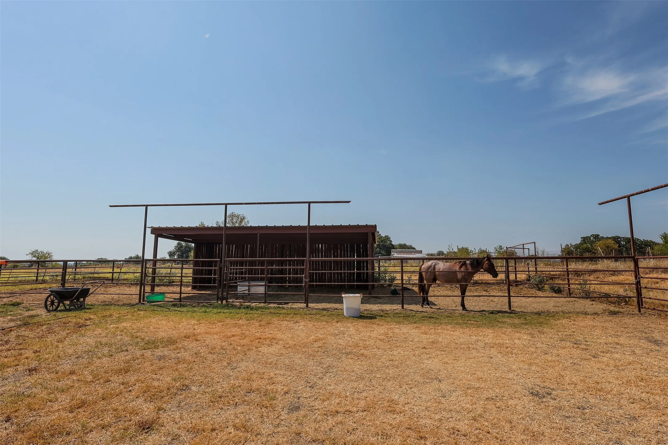 Single Family Residence For Sale in Wise County , 1108 County Road 4360, Decatur, Texas 76234, 4 Bedroom, 4 Bathroom, 3 Garage spaces, 2,222 Sqft, built in 2004, mls#21365360, Real Estate Agent in Decatur, Homes For Sale in Wise county, Homes For Sale in Decatur, Realtor in Decatur Texas, Real Estate Brokerage Independent Realty Texas, Luminita Cordes Realtor