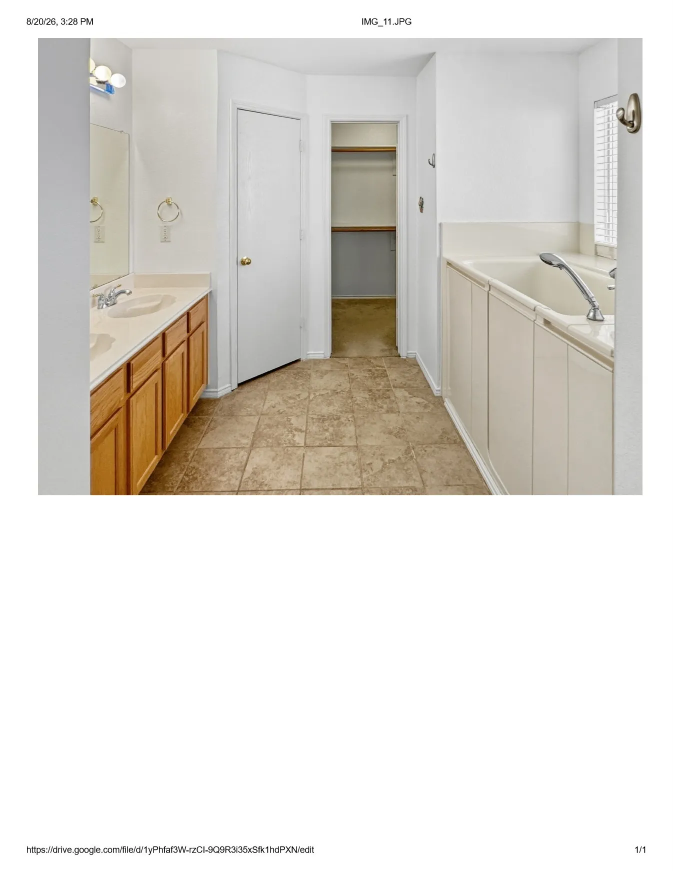 Single Family Residence For Rent in Collin County , 5605 Periwinkle Lane, Mc Kinney, Texas 75070, 3 Bedroom, 2 Bathroom, 2 Garage spaces, 1,666 Sqft, built in 2002, mls#21361794, Real Estate Agent in Mc Kinney, Homes For Rent in Collin county, Homes For Rent in Mc Kinney, Realtor in Mc Kinney Texas, Real Estate Brokerage Independent Realty Texas, Luminita Cordes Realtor