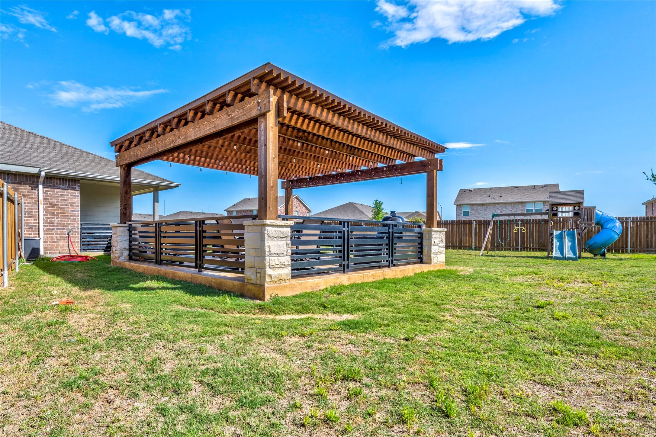 Single Family Residence For Sale in Dallas County , 3640 Chestnut Oak Drive, Dallas, Texas 75253, 4 Bedroom, 2 Bathroom, 2 Garage spaces, 1,620 Sqft, built in 2023, mls#21363117, Real Estate Agent in Dallas, Homes For Sale in Dallas county, Homes For Sale in Dallas, Realtor in Dallas Texas, Real Estate Brokerage Independent Realty Texas, Luminita Cordes Realtor