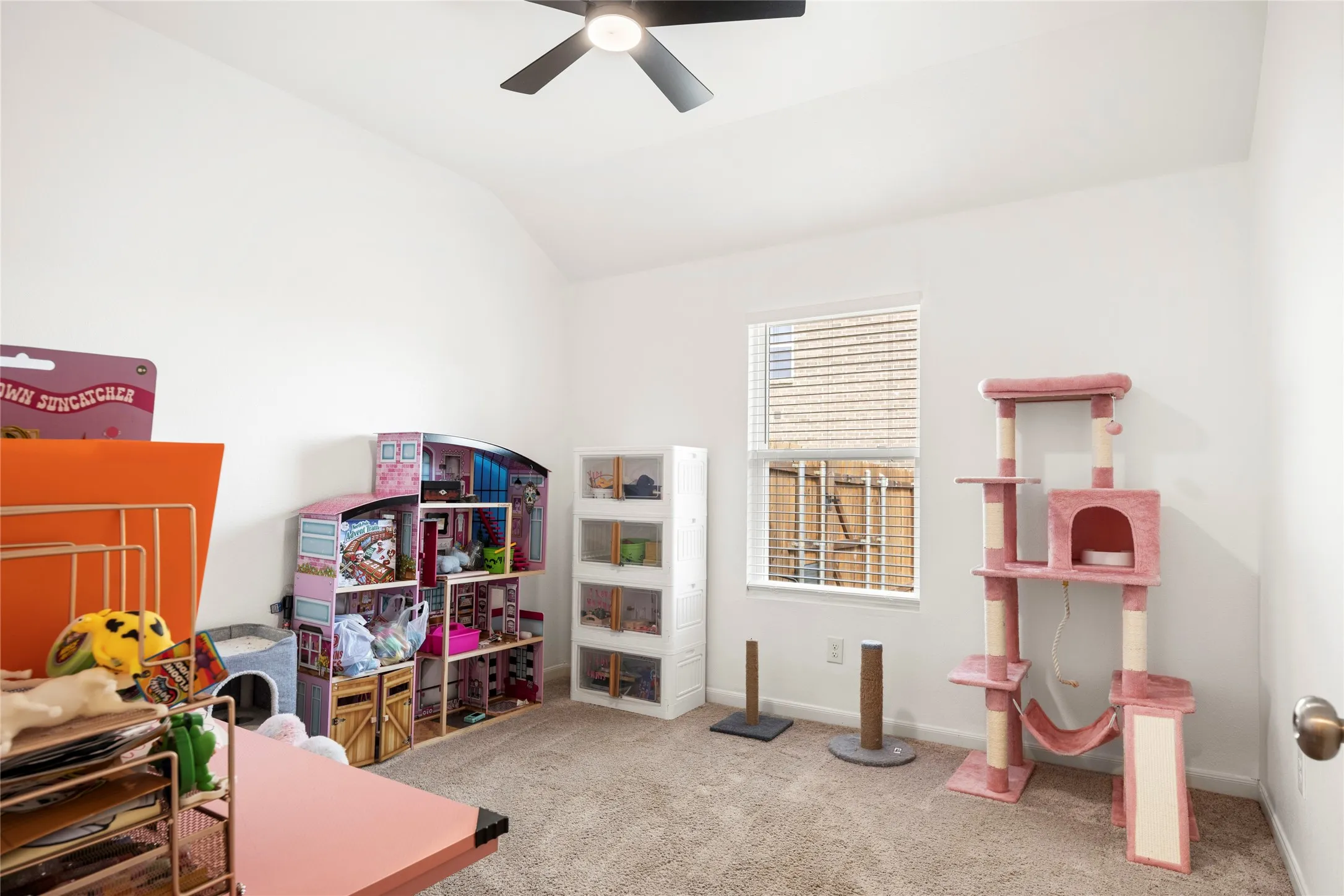 Single Family Residence For Sale in Dallas County , 3640 Chestnut Oak Drive, Dallas, Texas 75253, 4 Bedroom, 2 Bathroom, 2 Garage spaces, 1,620 Sqft, built in 2023, mls#21363117, Real Estate Agent in Dallas, Homes For Sale in Dallas county, Homes For Sale in Dallas, Realtor in Dallas Texas, Real Estate Brokerage Independent Realty Texas, Luminita Cordes Realtor