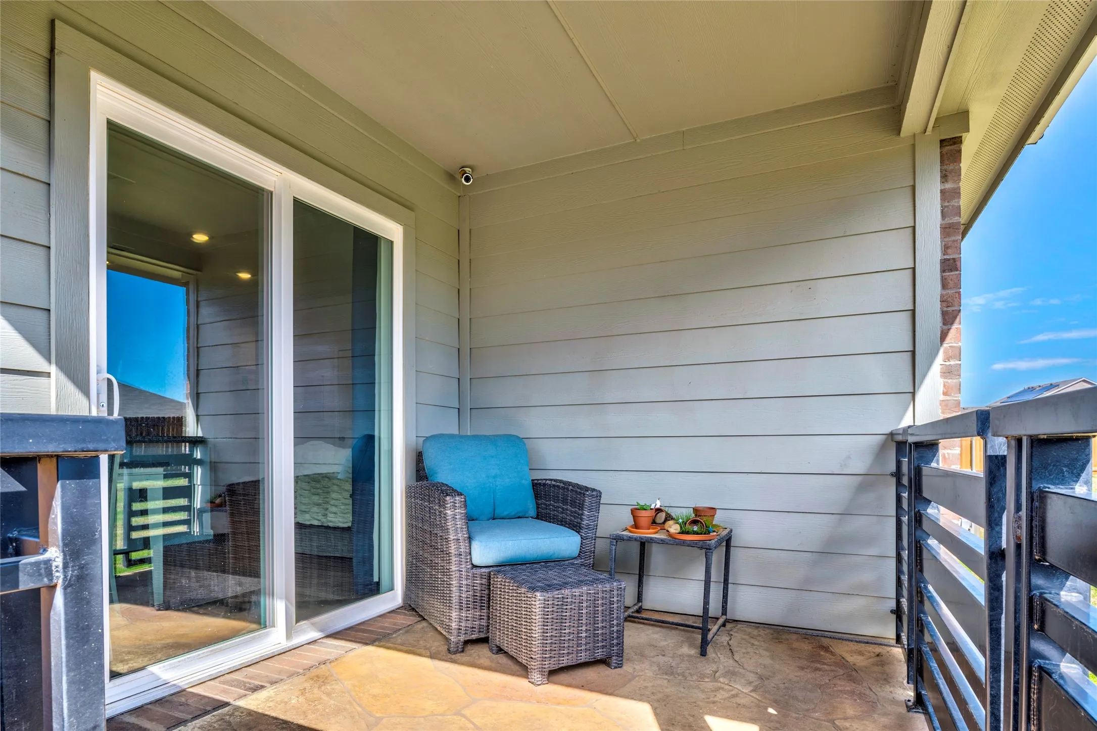 Single Family Residence For Sale in Dallas County , 3640 Chestnut Oak Drive, Dallas, Texas 75253, 4 Bedroom, 2 Bathroom, 2 Garage spaces, 1,620 Sqft, built in 2023, mls#21363117, Real Estate Agent in Dallas, Homes For Sale in Dallas county, Homes For Sale in Dallas, Realtor in Dallas Texas, Real Estate Brokerage Independent Realty Texas, Luminita Cordes Realtor