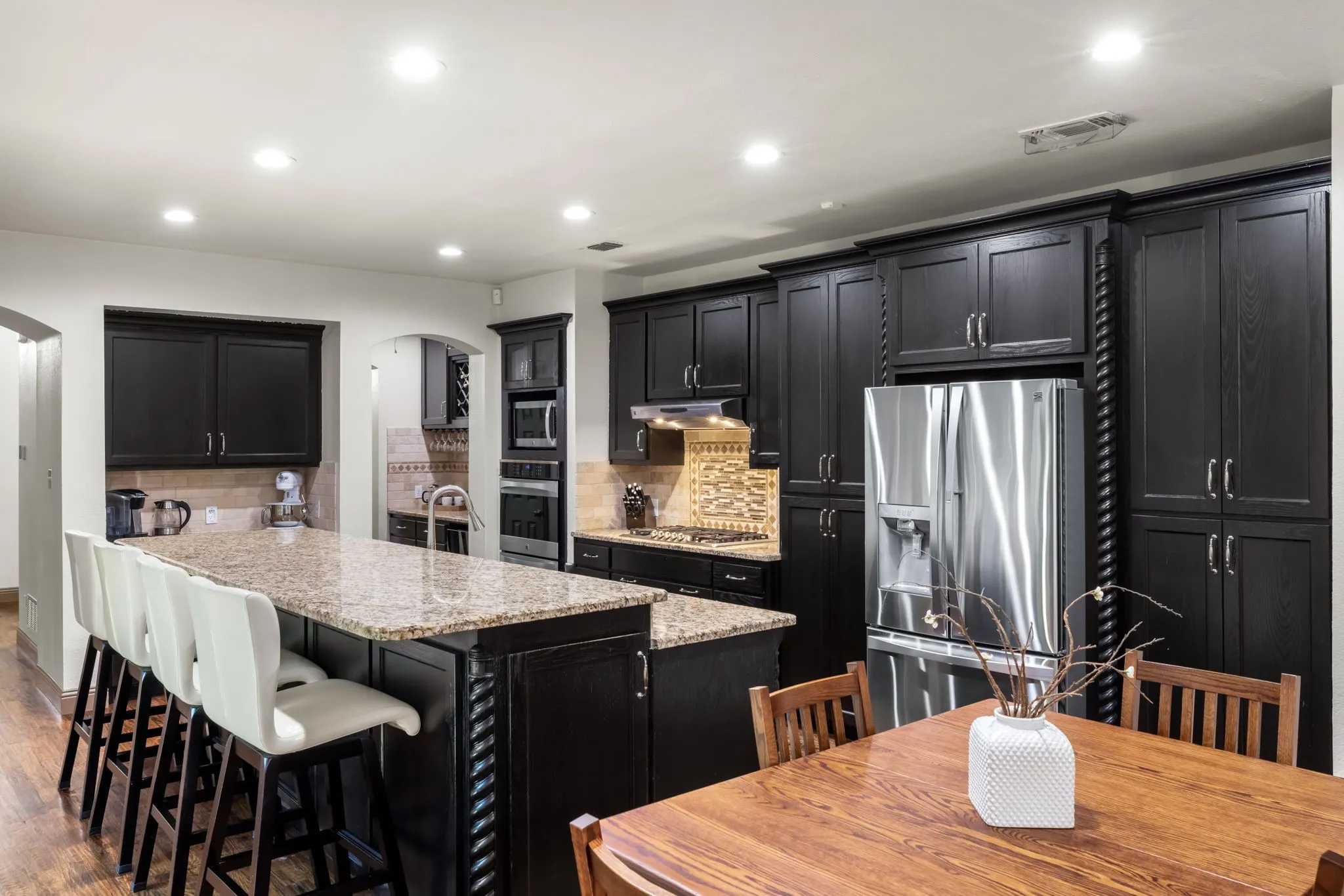 Single Family Residence For Sale in Collin County , 2120 Grayson Road, Mc Kinney, Texas 75072, 5 Bedroom, 4 Bathroom, 3 Garage spaces, 3,418 Sqft, built in 1998, mls#21364795, Real Estate Agent in Mc Kinney, Homes For Sale in Collin county, Homes For Sale in Mc Kinney, Realtor in Mc Kinney Texas, Real Estate Brokerage Independent Realty Texas, Luminita Cordes Realtor