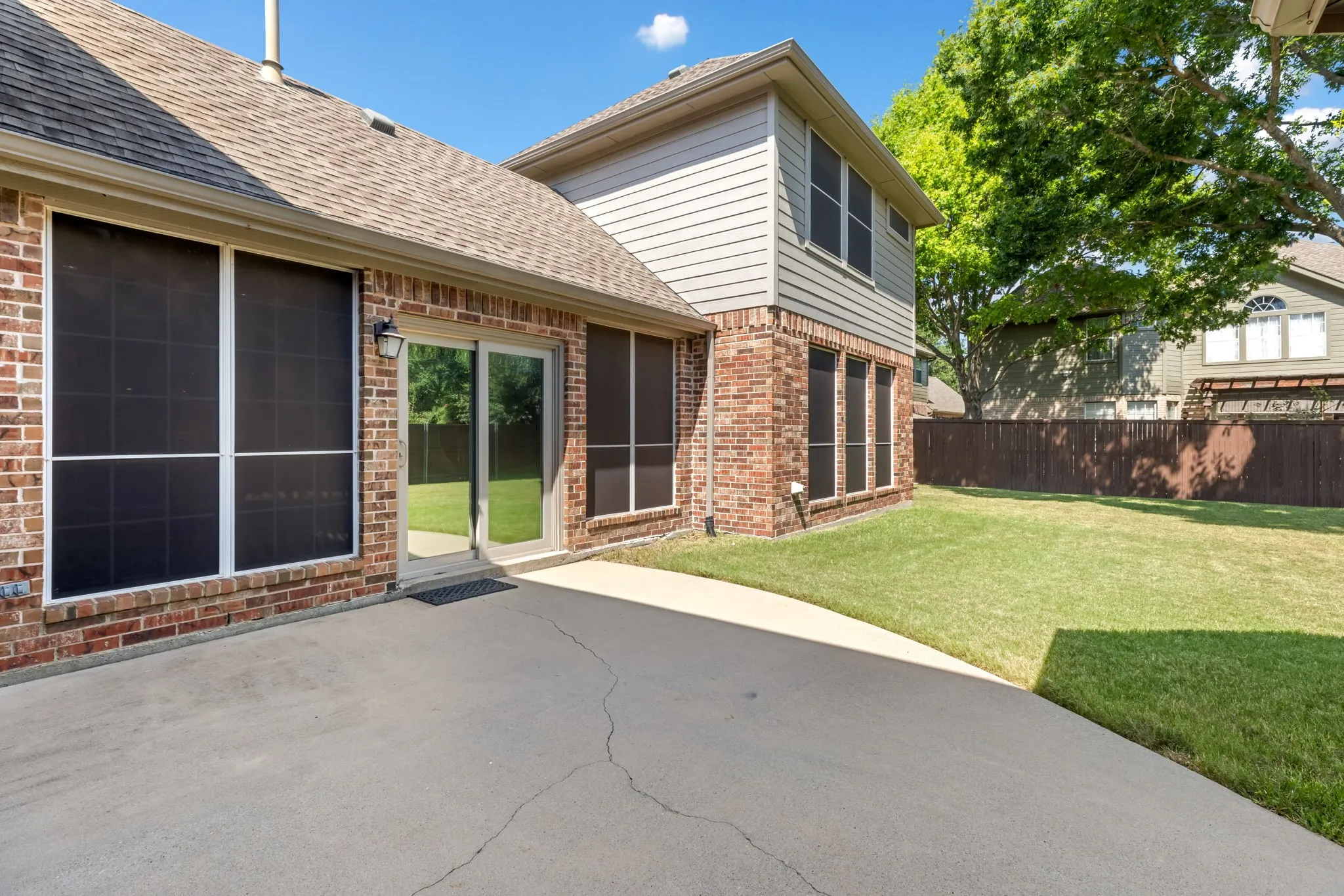 Single Family Residence For Sale in Collin County , 2120 Grayson Road, Mc Kinney, Texas 75072, 5 Bedroom, 4 Bathroom, 3 Garage spaces, 3,418 Sqft, built in 1998, mls#21364795, Real Estate Agent in Mc Kinney, Homes For Sale in Collin county, Homes For Sale in Mc Kinney, Realtor in Mc Kinney Texas, Real Estate Brokerage Independent Realty Texas, Luminita Cordes Realtor