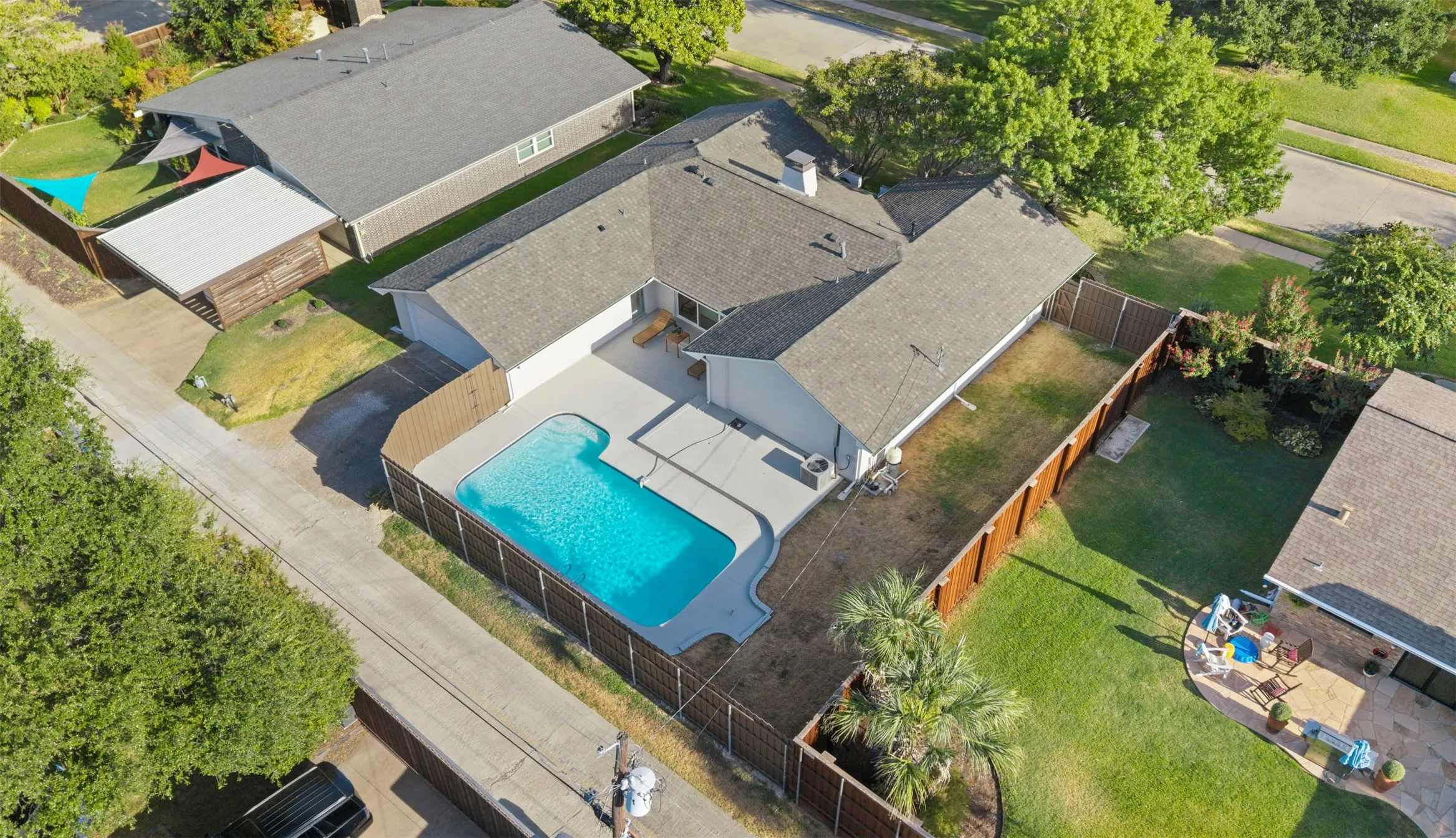 Single Family Residence For Sale in Dallas County , 6757 Orangewood Drive, Dallas, Texas 75248, 5 Bedroom, 3 Bathroom, 2 Garage spaces, 2,517 Sqft, built in 1970, mls#21358903, Real Estate Agent in Dallas, Homes For Sale in Dallas county, Homes For Sale in Dallas, Realtor in Dallas Texas, Real Estate Brokerage Independent Realty Texas, Luminita Cordes Realtor