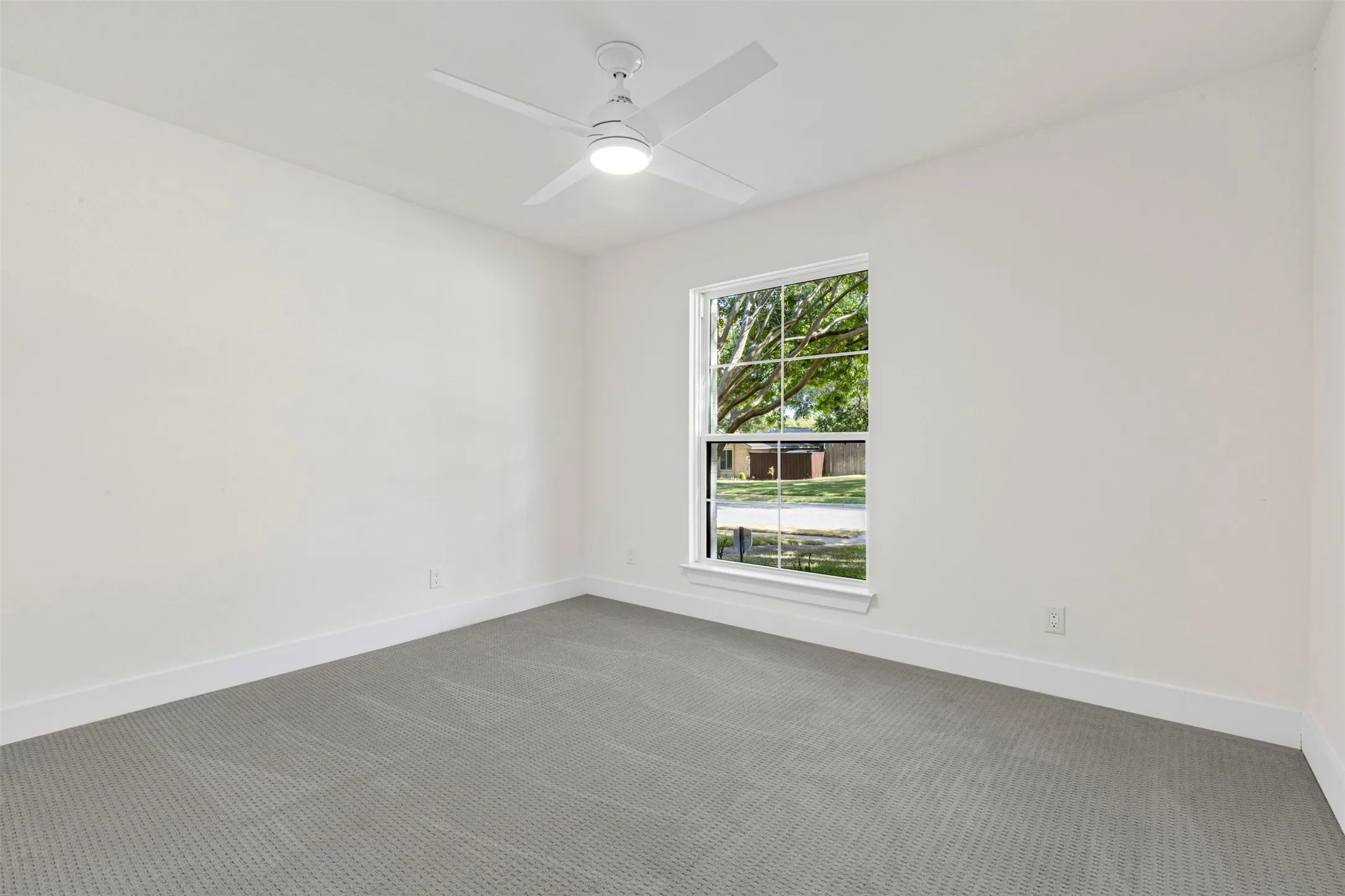 Single Family Residence For Sale in Dallas County , 6757 Orangewood Drive, Dallas, Texas 75248, 5 Bedroom, 3 Bathroom, 2 Garage spaces, 2,517 Sqft, built in 1970, mls#21358903, Real Estate Agent in Dallas, Homes For Sale in Dallas county, Homes For Sale in Dallas, Realtor in Dallas Texas, Real Estate Brokerage Independent Realty Texas, Luminita Cordes Realtor