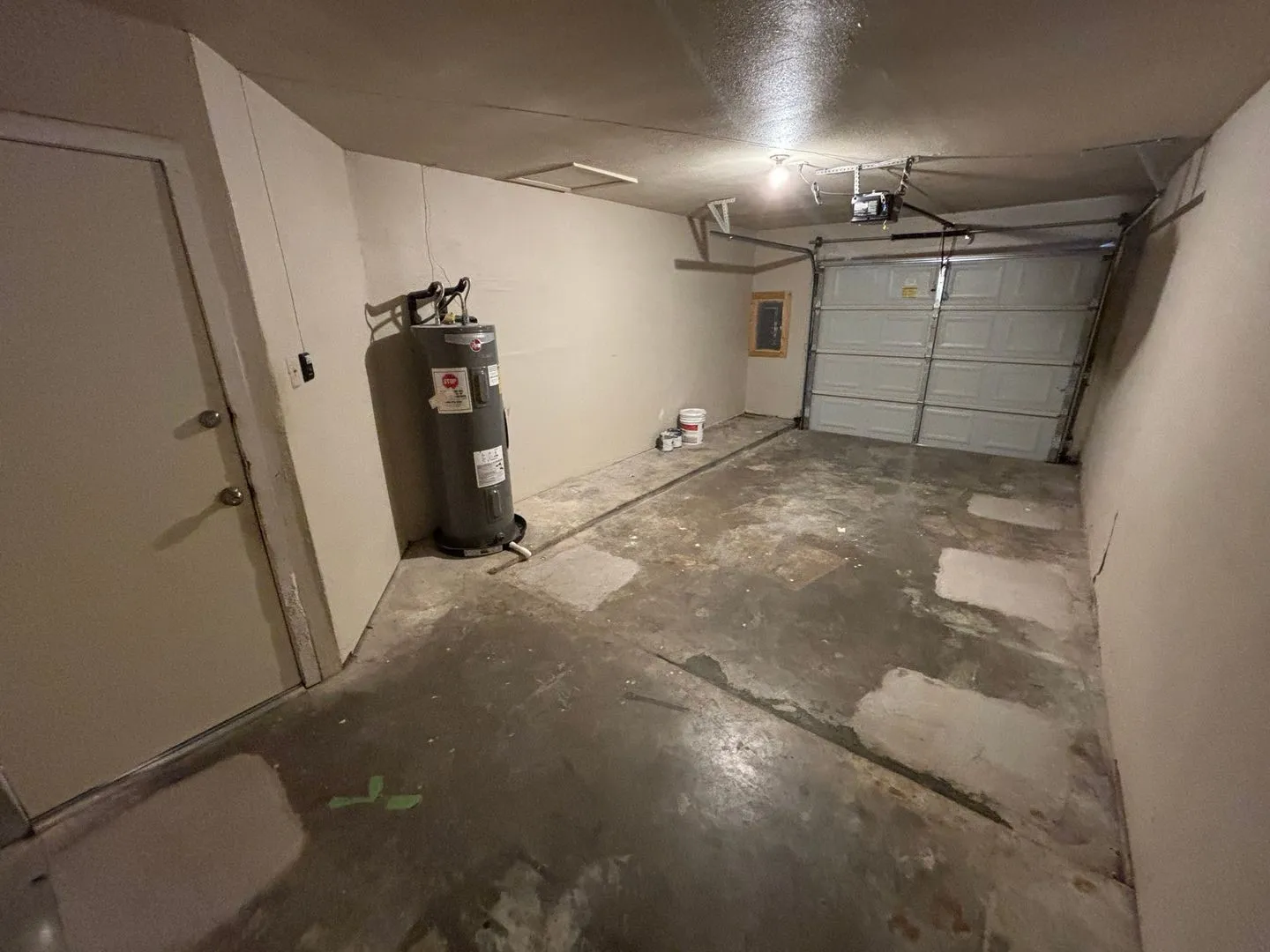 Single Family Residence For Rent in Dallas County , 10311 Tamworth Drive, Dallas, Texas 75217, 2 Bedroom, 2 Bathroom, 1 Garage spaces, 1,068 Sqft, built in 1983, mls#21365370, Real Estate Agent in Dallas, Homes For Rent in Dallas county, Homes For Rent in Dallas, Realtor in Dallas Texas, Real Estate Brokerage Independent Realty Texas, Luminita Cordes Realtor
