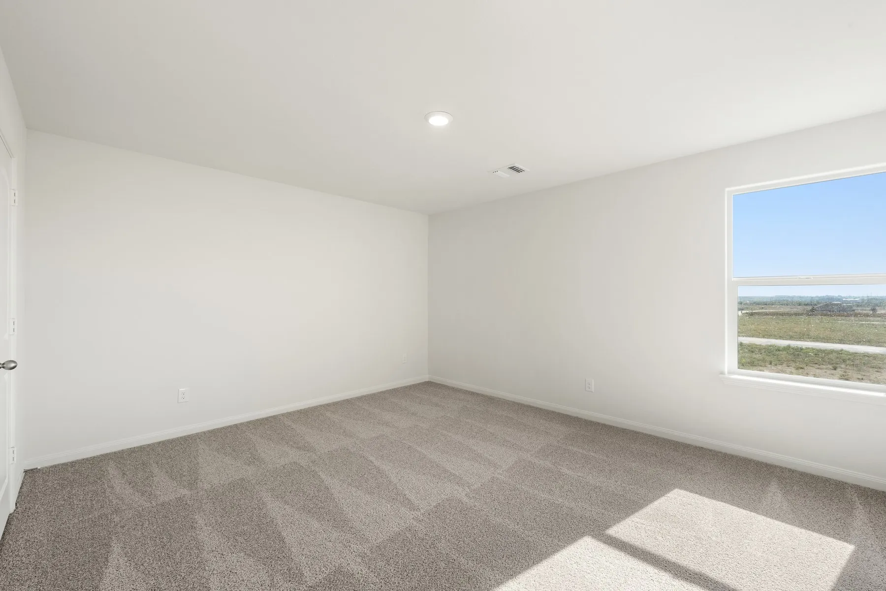 Single Family Residence For Rent in Johnson County , 13416 Gitty Up Circle, Cresson, Texas 76035, 5 Bedroom, 3 Bathroom, 2 Garage spaces, 2,733 Sqft, built in 2025, mls#21365381, Real Estate Agent in Cresson, Homes For Rent in Johnson county, Homes For Rent in Cresson, Realtor in Cresson Texas, Real Estate Brokerage Independent Realty Texas, Luminita Cordes Realtor