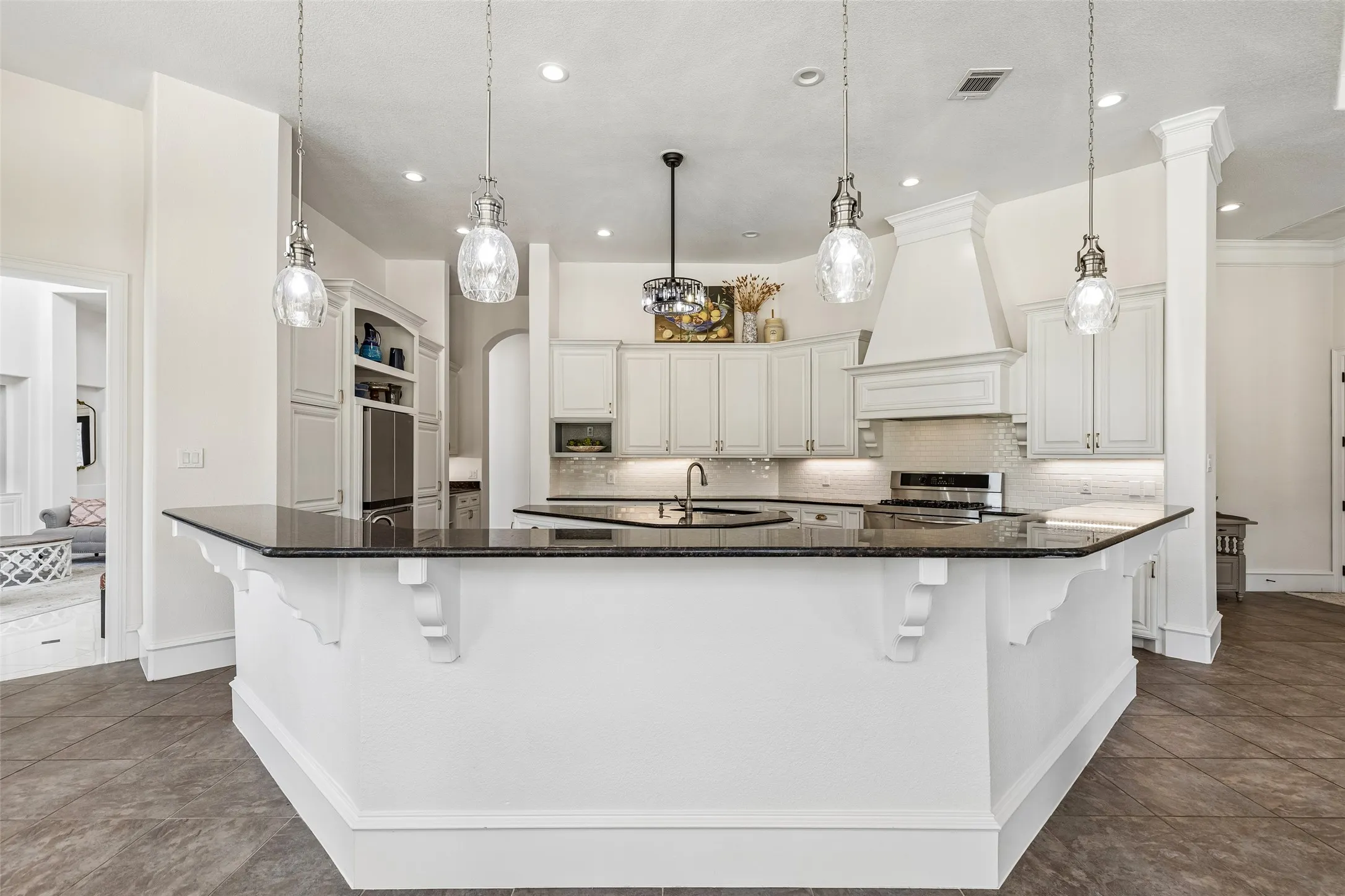 Single Family Residence For Sale in Denton County , 1270 Sunset Pointe, Cross Roads, Texas 76227, 4 Bedroom, 6 Bathroom, 3 Garage spaces, 4,640 Sqft, built in 2008, mls#21364522, Real Estate Agent in Cross Roads, Homes For Sale in Denton county, Homes For Sale in Cross Roads, Realtor in Cross Roads Texas, Real Estate Brokerage Independent Realty Texas, Luminita Cordes Realtor