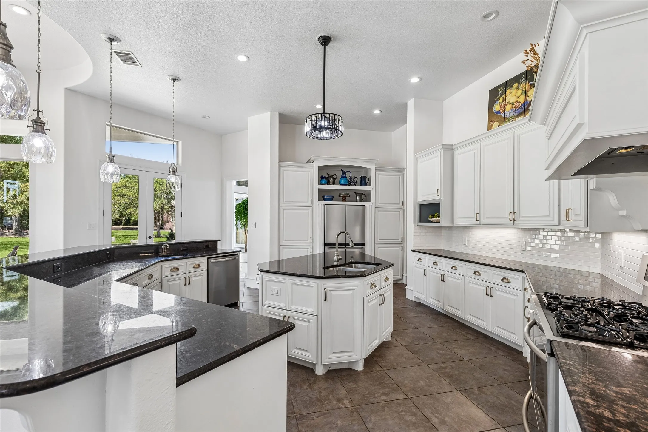 Single Family Residence For Sale in Denton County , 1270 Sunset Pointe, Cross Roads, Texas 76227, 4 Bedroom, 6 Bathroom, 3 Garage spaces, 4,640 Sqft, built in 2008, mls#21364522, Real Estate Agent in Cross Roads, Homes For Sale in Denton county, Homes For Sale in Cross Roads, Realtor in Cross Roads Texas, Real Estate Brokerage Independent Realty Texas, Luminita Cordes Realtor