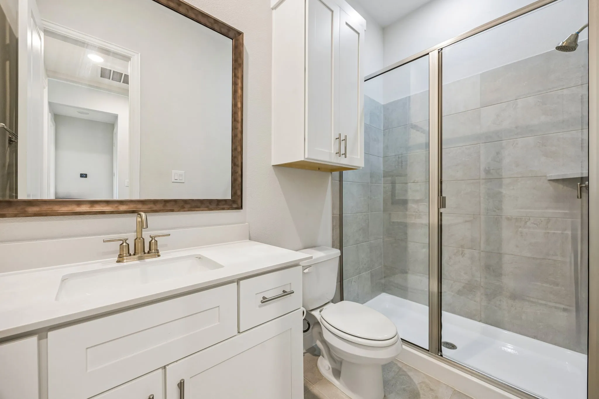 Single Family Residence For Rent in Collin County , 11476 Chartwell Court, Frisco, Texas 75035, 5 Bedroom, 4 Bathroom, 2 Garage spaces, 2,753 Sqft, built in 2024, mls#21360938, Real Estate Agent in Frisco, Homes For Rent in Collin county, Homes For Rent in Frisco, Realtor in Frisco Texas, Real Estate Brokerage Independent Realty Texas, Luminita Cordes Realtor