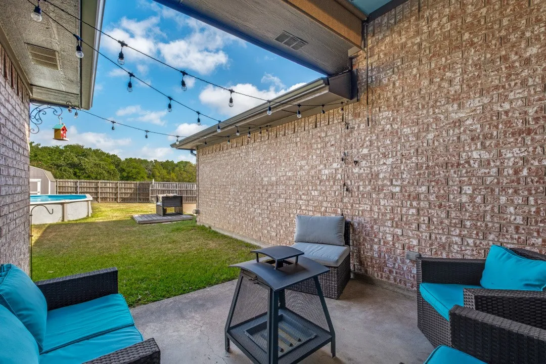 covered back patio