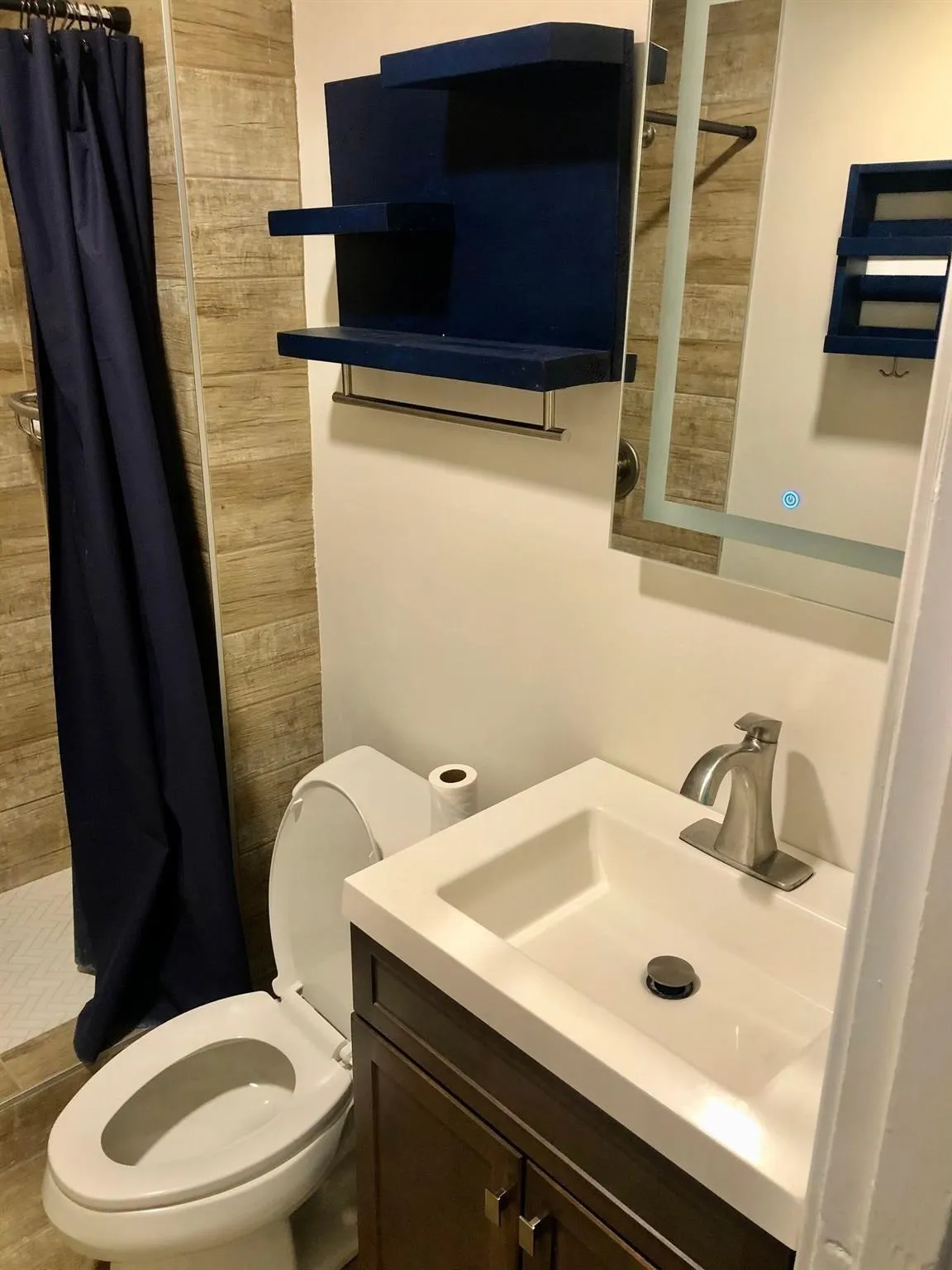 Single Family Residence For Rent in Dallas County , 1425 Marion Drive, Garland, Texas 75042, 3 Bedroom, 1 Bathroom, 1 Garage spaces, 1,070 Sqft, built in 1953, Price $1,895, mls#21365402, Real Estate Agent in Garland, Homes For Rent in Dallas county, Homes For Rent in Garland, Realtor in Garland Texas, Real Estate Brokerage Independent Realty Texas, Luminita Cordes Realtor
