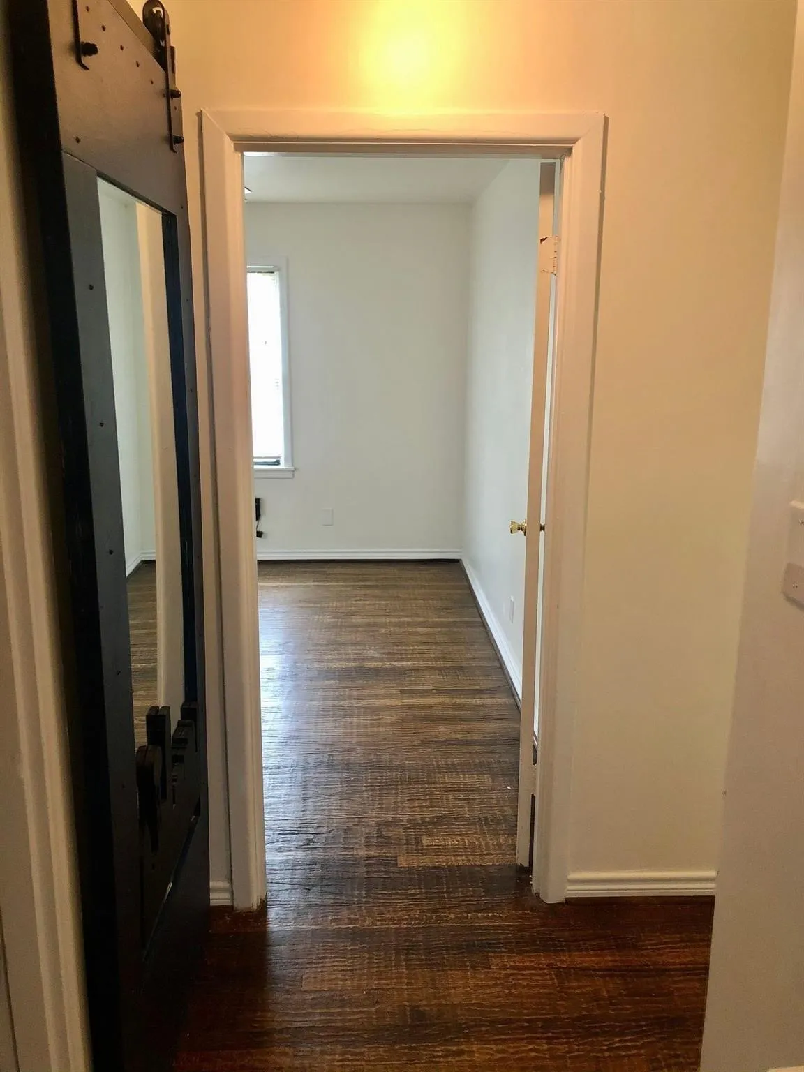 Single Family Residence For Rent in Dallas County , 1425 Marion Drive, Garland, Texas 75042, 3 Bedroom, 1 Bathroom, 1 Garage spaces, 1,070 Sqft, built in 1953, Price $1,895, mls#21365402, Real Estate Agent in Garland, Homes For Rent in Dallas county, Homes For Rent in Garland, Realtor in Garland Texas, Real Estate Brokerage Independent Realty Texas, Luminita Cordes Realtor