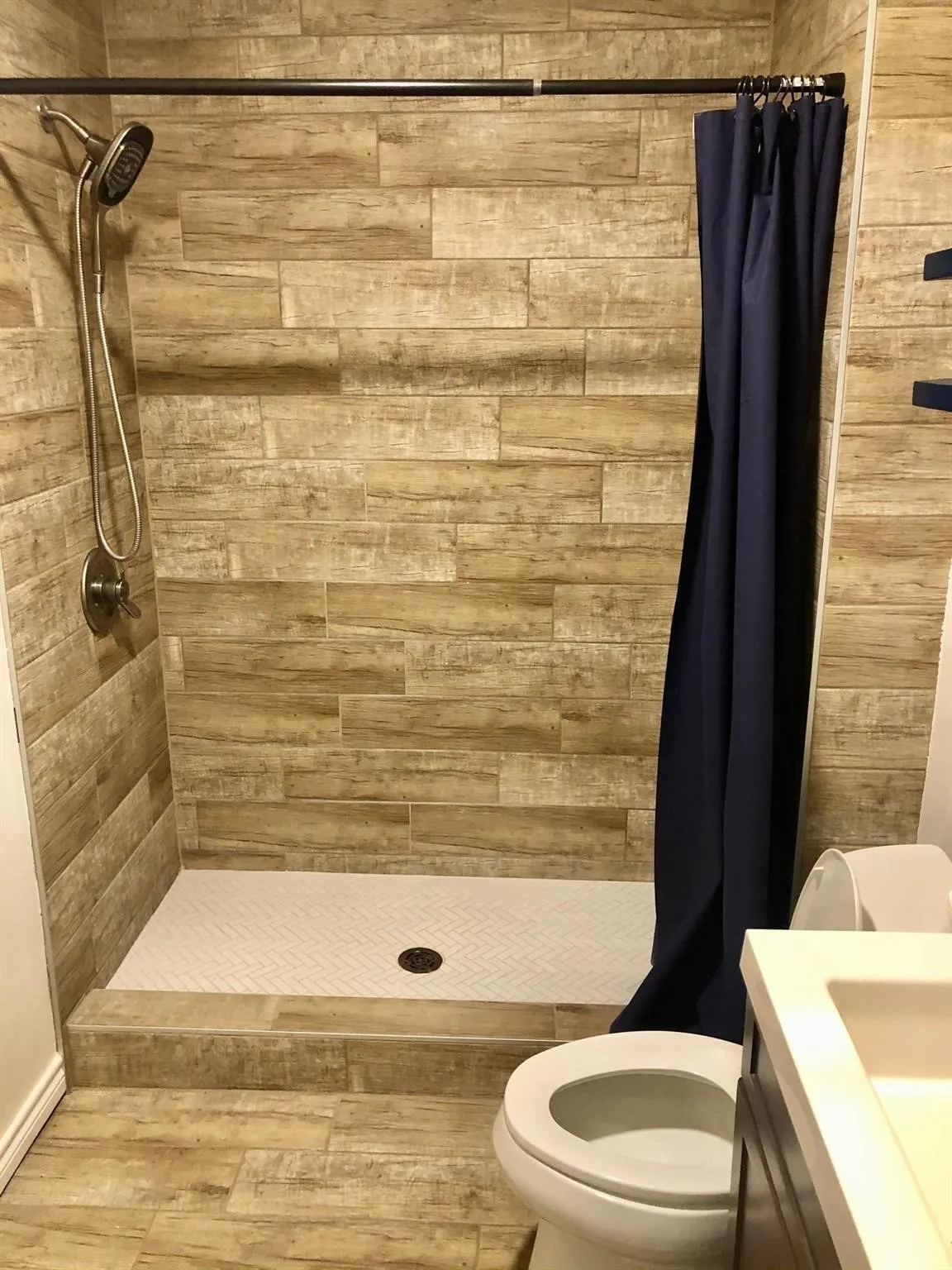 Single Family Residence For Rent in Dallas County , 1425 Marion Drive, Garland, Texas 75042, 3 Bedroom, 1 Bathroom, 1 Garage spaces, 1,070 Sqft, built in 1953, Price $1,895, mls#21365402, Real Estate Agent in Garland, Homes For Rent in Dallas county, Homes For Rent in Garland, Realtor in Garland Texas, Real Estate Brokerage Independent Realty Texas, Luminita Cordes Realtor