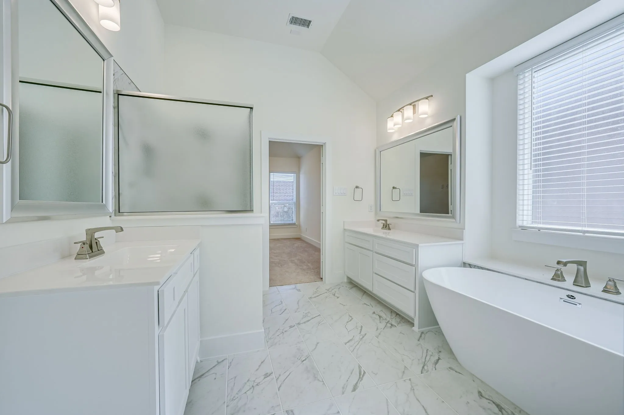 Single Family Residence For Rent in Denton County , 6244 Mulberry Creek Lane, Celina, Texas 75009, 4 Bedroom, 3 Bathroom, 2 Garage spaces, 2,172 Sqft, built in 2023, mls#21364738, Real Estate Agent in Celina, Homes For Rent in Denton county, Homes For Rent in Celina, Realtor in Celina Texas, Real Estate Brokerage Independent Realty Texas, Luminita Cordes Realtor