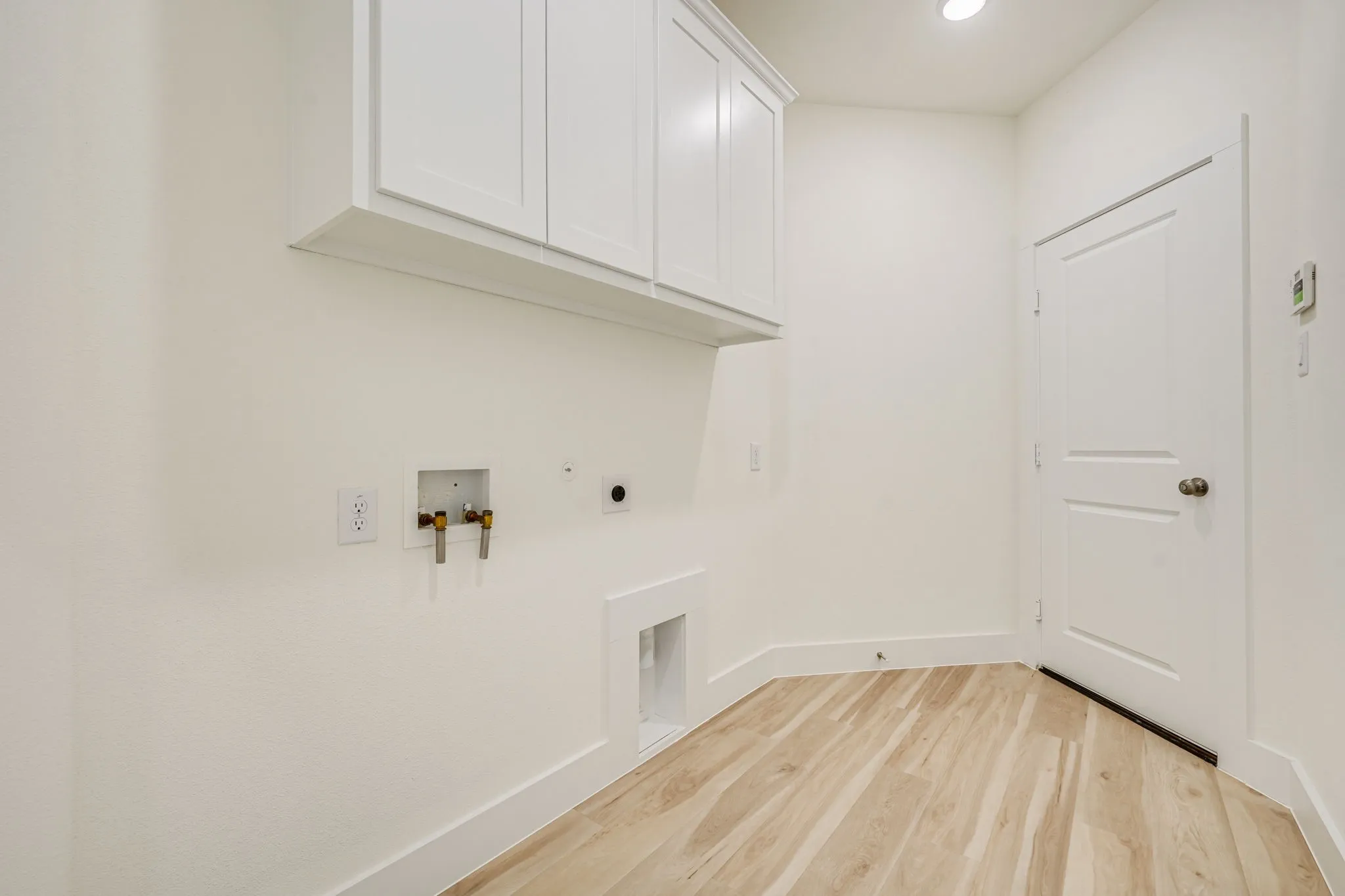 Single Family Residence For Rent in Denton County , 6244 Mulberry Creek Lane, Celina, Texas 75009, 4 Bedroom, 3 Bathroom, 2 Garage spaces, 2,172 Sqft, built in 2023, mls#21364738, Real Estate Agent in Celina, Homes For Rent in Denton county, Homes For Rent in Celina, Realtor in Celina Texas, Real Estate Brokerage Independent Realty Texas, Luminita Cordes Realtor