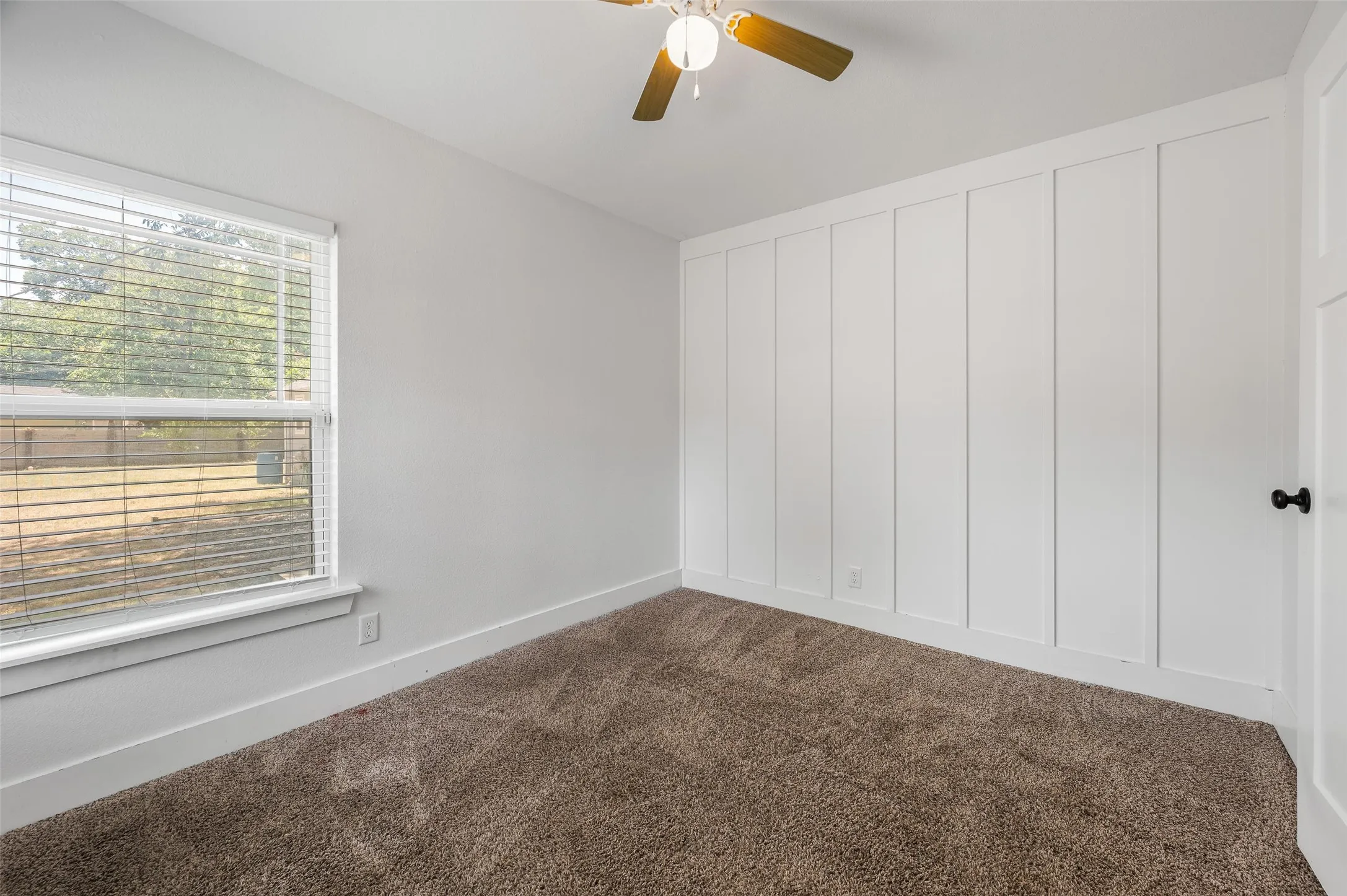Single Family Residence For Rent in Tarrant County , 2524 Watauga Road, Fort Worth, Texas 76111, 4 Bedroom, 3 Bathroom, Garage spaces, 2,202 Sqft, built in 1942, mls#21364610, Real Estate Agent in Fort Worth, Homes For Rent in Tarrant county, Homes For Rent in Fort Worth, Realtor in Fort Worth Texas, Real Estate Brokerage Independent Realty Texas, Luminita Cordes Realtor