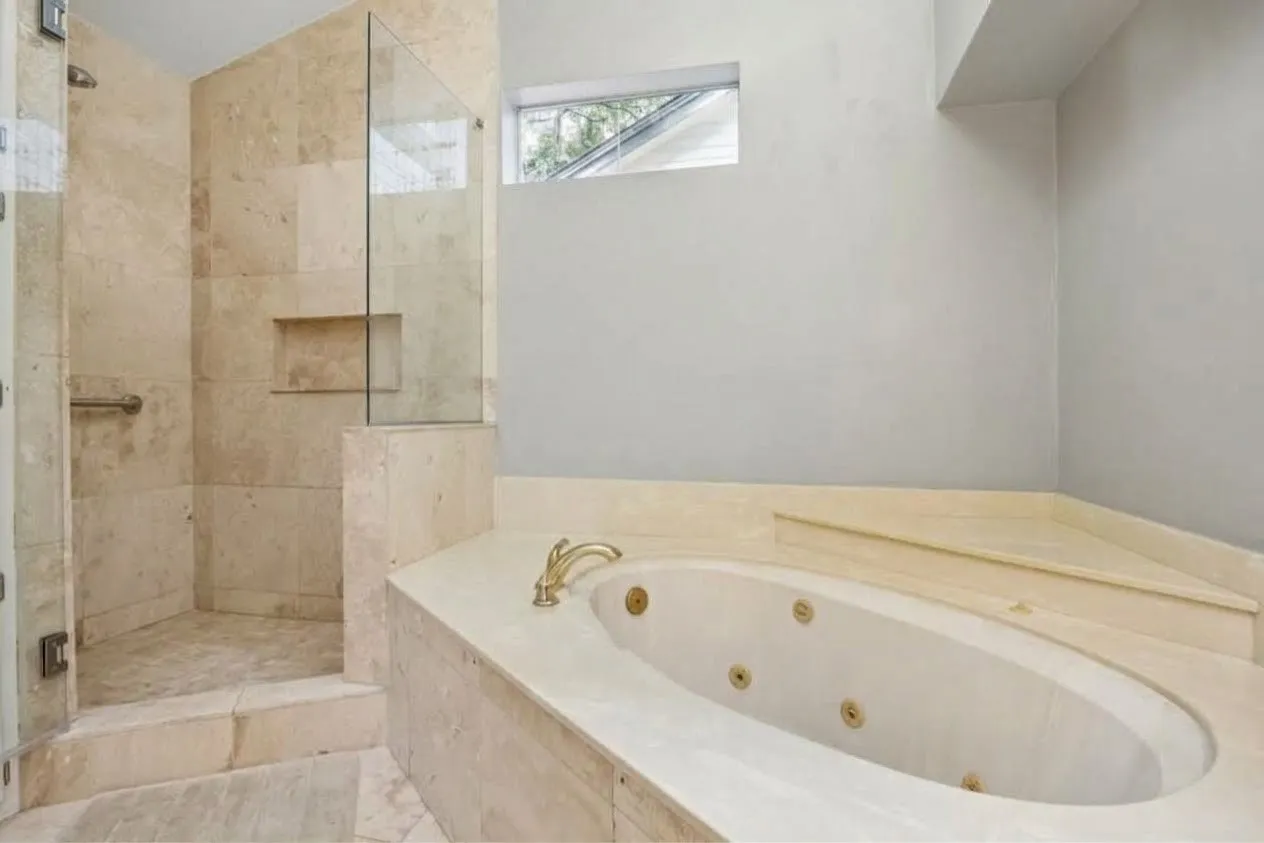 Primary Bathroom.