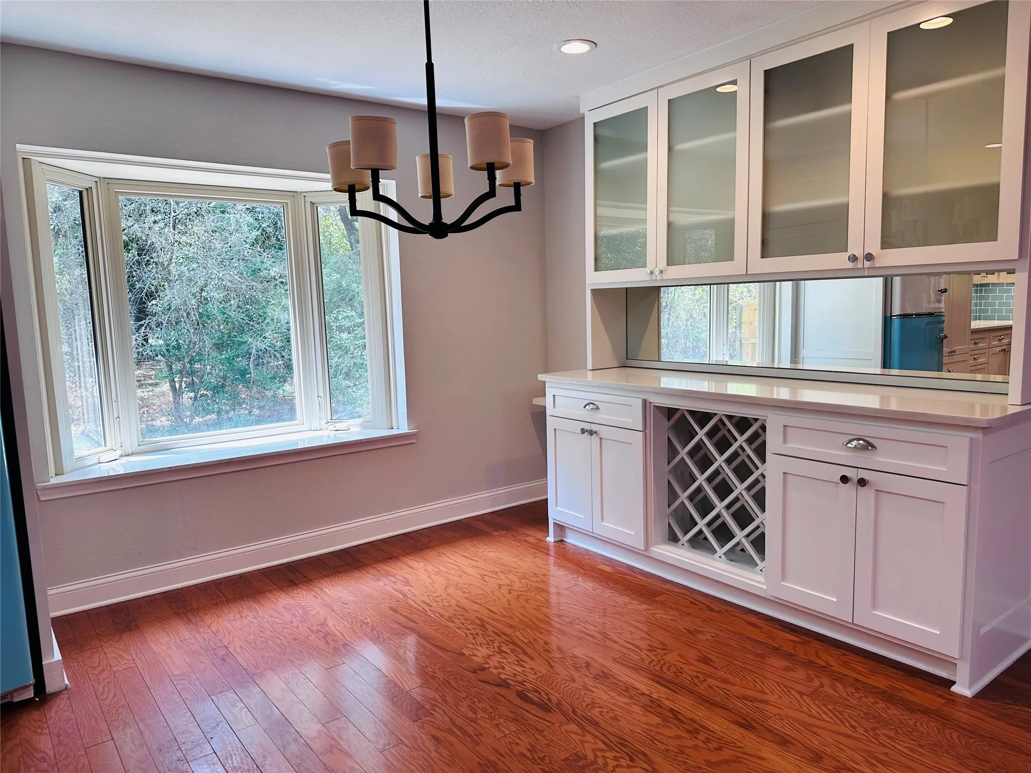 Single Family Residence For Sale in Henderson County , 4179 Pedernales E, Athens, Texas 75752, 4 Bedroom, 3 Bathroom, 3 Garage spaces, 2,984 Sqft, built in 1989, Price $599,500, mls#21365356, Real Estate Agent in Athens, Homes For Sale in Henderson county, Homes For Sale in Athens, Realtor in Athens Texas, Real Estate Brokerage Independent Realty Texas, Luminita Cordes Realtor