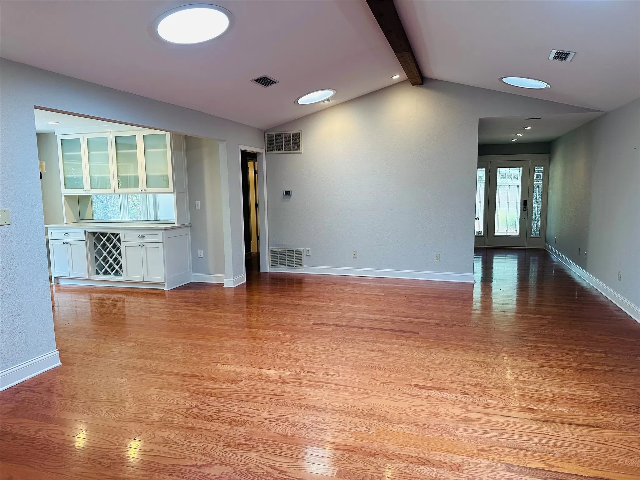 Single Family Residence For Sale in Henderson County , 4179 Pedernales E, Athens, Texas 75752, 4 Bedroom, 3 Bathroom, 3 Garage spaces, 2,984 Sqft, built in 1989, Price $599,500, mls#21365356, Real Estate Agent in Athens, Homes For Sale in Henderson county, Homes For Sale in Athens, Realtor in Athens Texas, Real Estate Brokerage Independent Realty Texas, Luminita Cordes Realtor