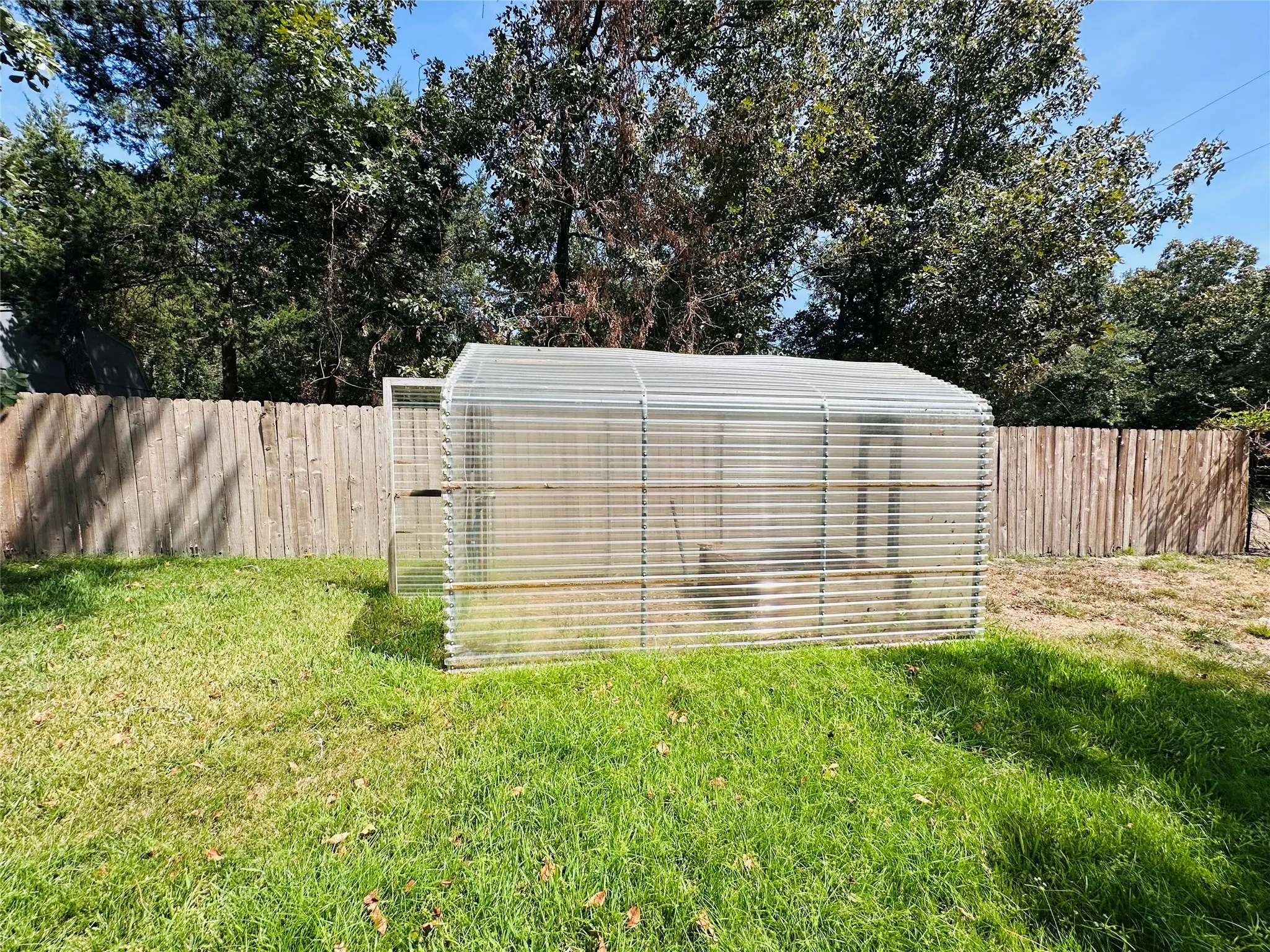 Single Family Residence For Sale in Henderson County , 4179 Pedernales E, Athens, Texas 75752, 4 Bedroom, 3 Bathroom, 3 Garage spaces, 2,984 Sqft, built in 1989, Price $599,500, mls#21365356, Real Estate Agent in Athens, Homes For Sale in Henderson county, Homes For Sale in Athens, Realtor in Athens Texas, Real Estate Brokerage Independent Realty Texas, Luminita Cordes Realtor