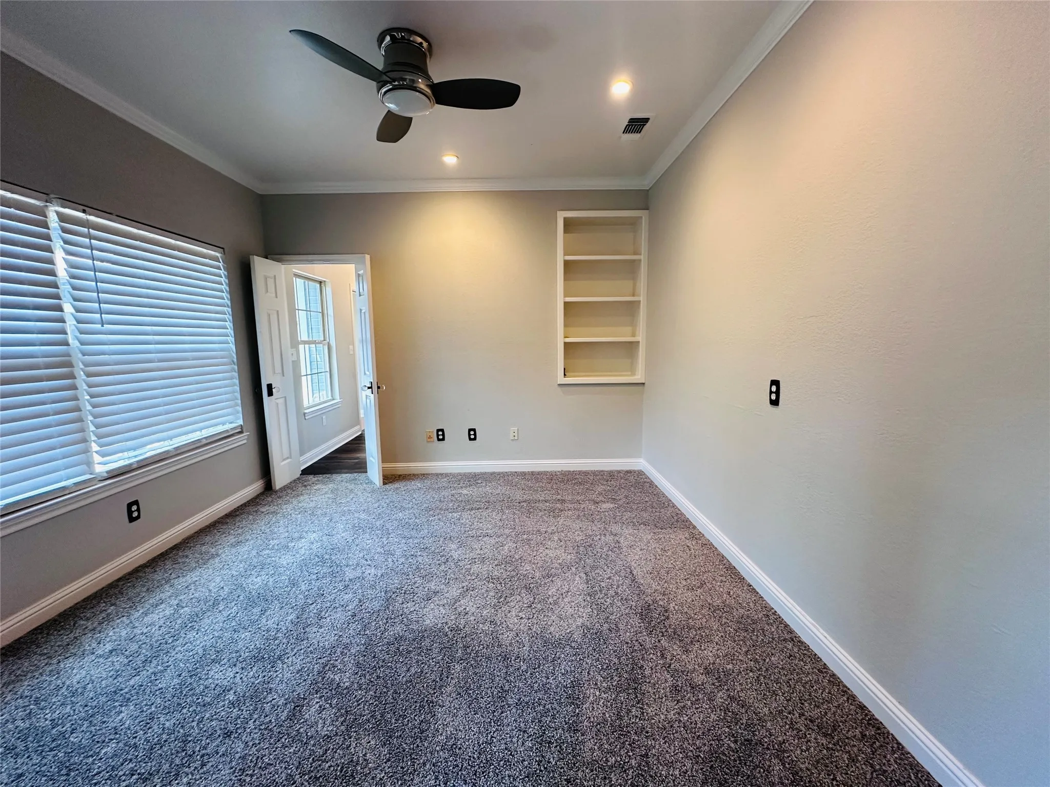 Single Family Residence For Sale in Henderson County , 4179 Pedernales E, Athens, Texas 75752, 4 Bedroom, 3 Bathroom, 3 Garage spaces, 2,984 Sqft, built in 1989, Price $599,500, mls#21365356, Real Estate Agent in Athens, Homes For Sale in Henderson county, Homes For Sale in Athens, Realtor in Athens Texas, Real Estate Brokerage Independent Realty Texas, Luminita Cordes Realtor