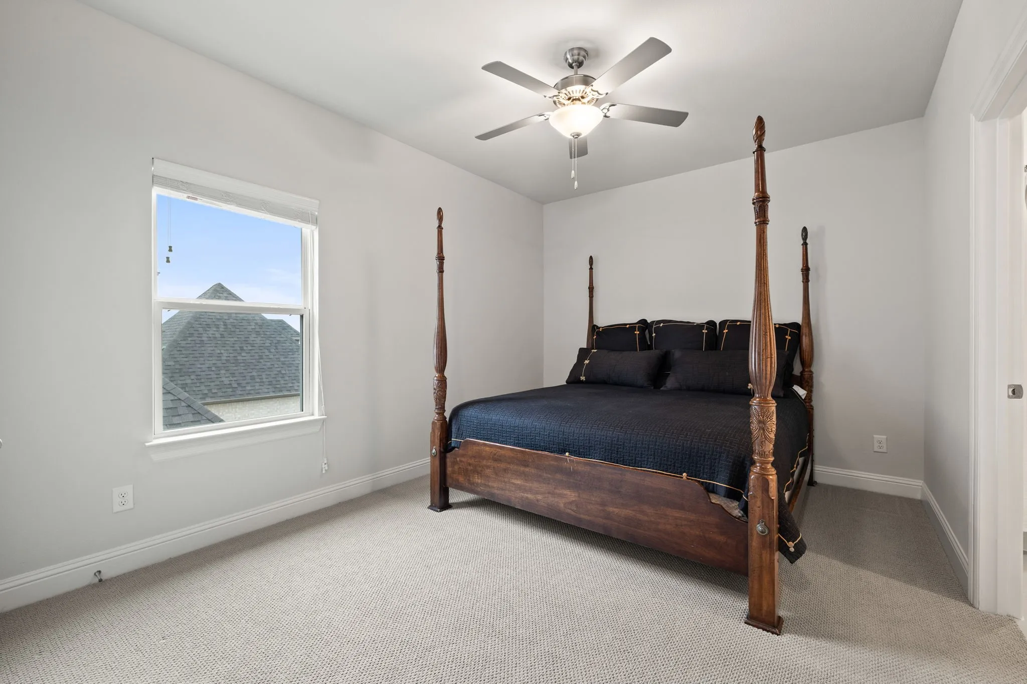 Single Family Residence For Sale in Denton County , 6698 Plumley Road, Frisco, Texas 75034, 4 Bedroom, 5 Bathroom, 3 Garage spaces, 3,643 Sqft, built in 2022, mls#21365425, Real Estate Agent in Frisco, Homes For Sale in Denton county, Homes For Sale in Frisco, Realtor in Frisco Texas, Real Estate Brokerage Independent Realty Texas, Luminita Cordes Realtor