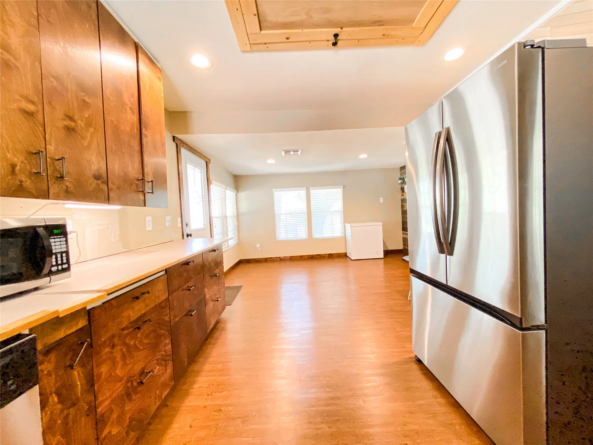 Single Family Residence For Sale in Callahan County , 2105 Fm 18, Clyde, Texas 79510, 2 Bedroom, 2 Bathroom, Garage spaces, 1,609 Sqft, built in 1945, mls#21365344, Real Estate Agent in Clyde, Homes For Sale in Callahan county, Homes For Sale in Clyde, Realtor in Clyde Texas, Real Estate Brokerage Independent Realty Texas, Luminita Cordes Realtor