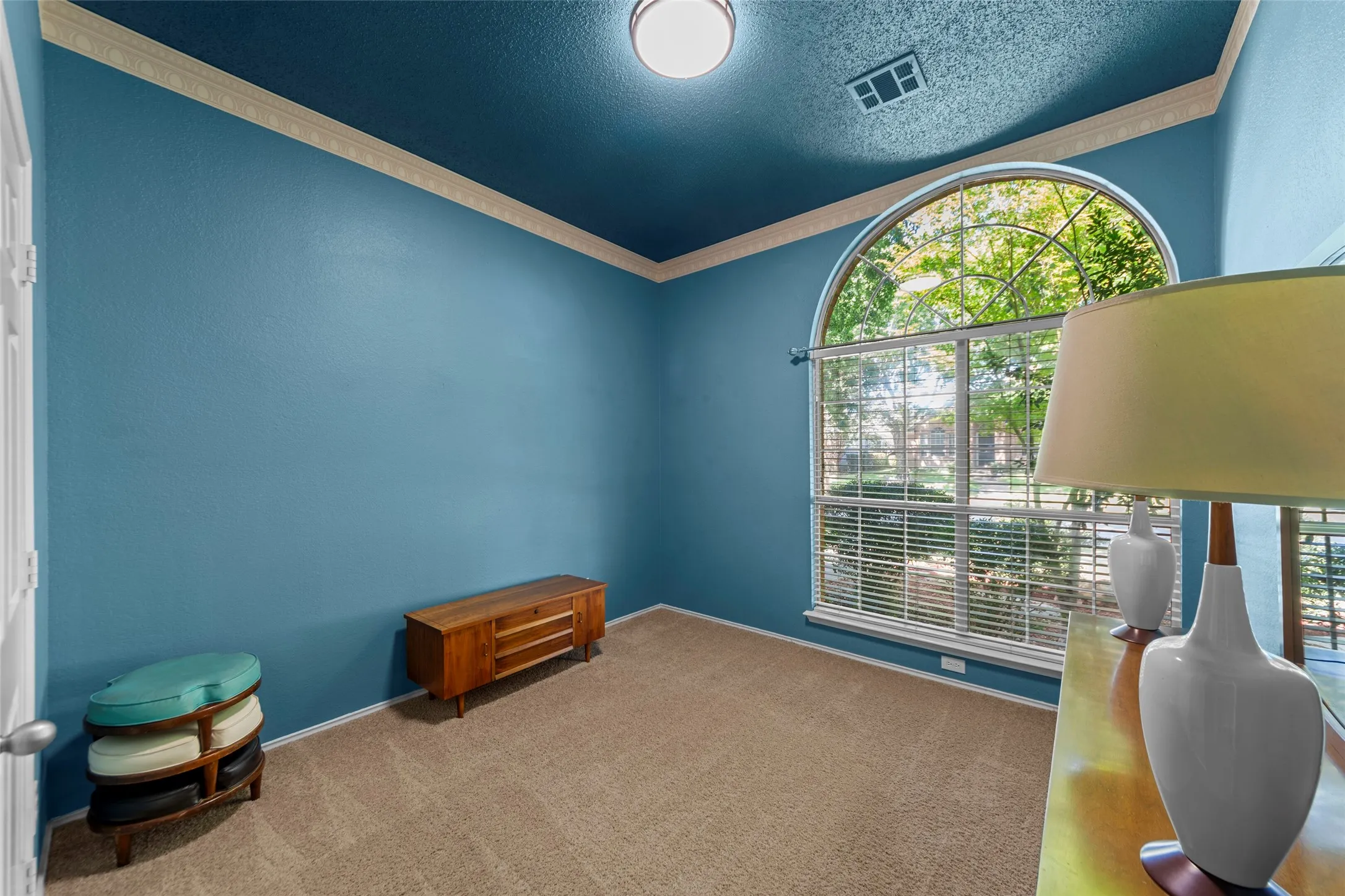 Single Family Residence For Sale in Collin County , 1507 Persimmon Court, Allen, Texas 75002, 4 Bedroom, 2 Bathroom, 2 Garage spaces, 2,669 Sqft, built in 1995, mls#21346278, Real Estate Agent in Allen, Homes For Sale in Collin county, Homes For Sale in Allen, Realtor in Allen Texas, Real Estate Brokerage Independent Realty Texas, Luminita Cordes Realtor