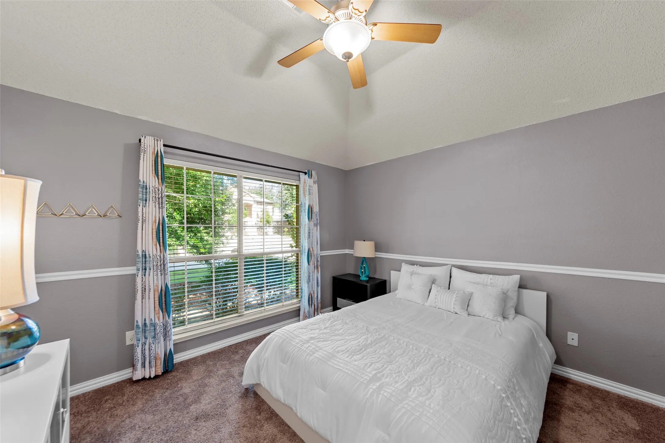 Single Family Residence For Sale in Collin County , 1507 Persimmon Court, Allen, Texas 75002, 4 Bedroom, 2 Bathroom, 2 Garage spaces, 2,669 Sqft, built in 1995, mls#21346278, Real Estate Agent in Allen, Homes For Sale in Collin county, Homes For Sale in Allen, Realtor in Allen Texas, Real Estate Brokerage Independent Realty Texas, Luminita Cordes Realtor