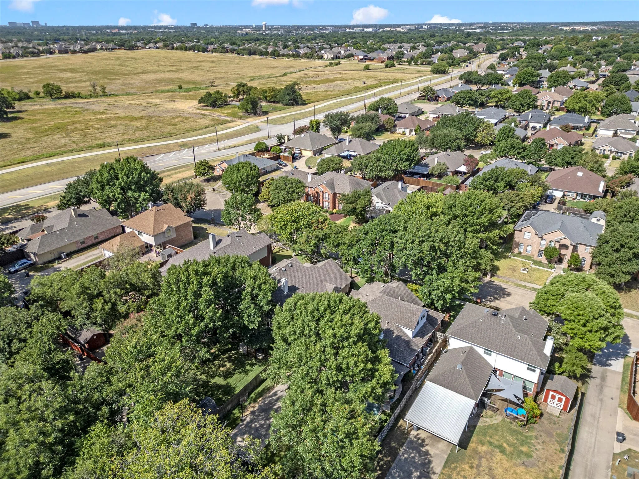 Single Family Residence For Sale in Collin County , 1507 Persimmon Court, Allen, Texas 75002, 4 Bedroom, 2 Bathroom, 2 Garage spaces, 2,669 Sqft, built in 1995, mls#21346278, Real Estate Agent in Allen, Homes For Sale in Collin county, Homes For Sale in Allen, Realtor in Allen Texas, Real Estate Brokerage Independent Realty Texas, Luminita Cordes Realtor