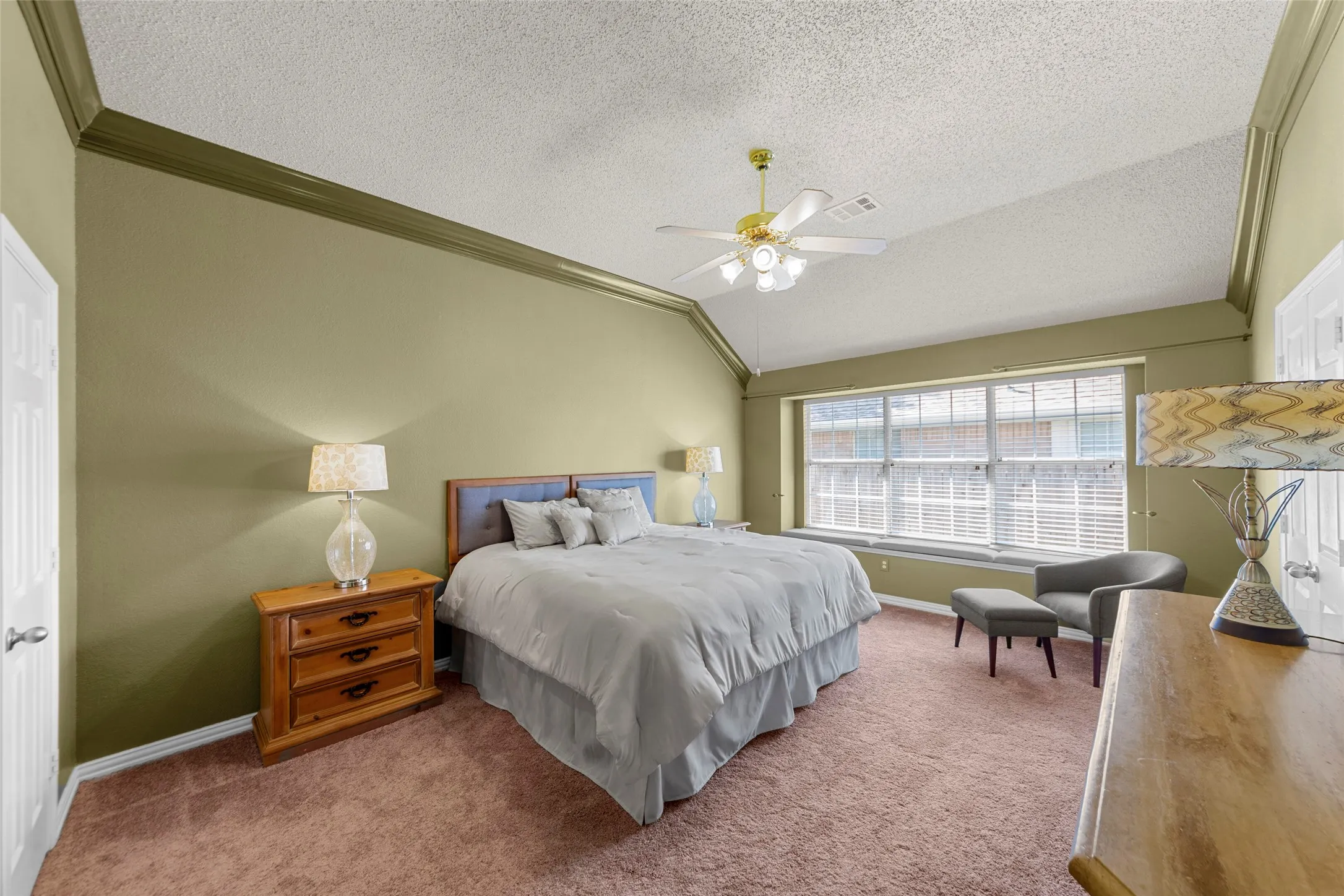 Single Family Residence For Sale in Collin County , 1507 Persimmon Court, Allen, Texas 75002, 4 Bedroom, 2 Bathroom, 2 Garage spaces, 2,669 Sqft, built in 1995, mls#21346278, Real Estate Agent in Allen, Homes For Sale in Collin county, Homes For Sale in Allen, Realtor in Allen Texas, Real Estate Brokerage Independent Realty Texas, Luminita Cordes Realtor
