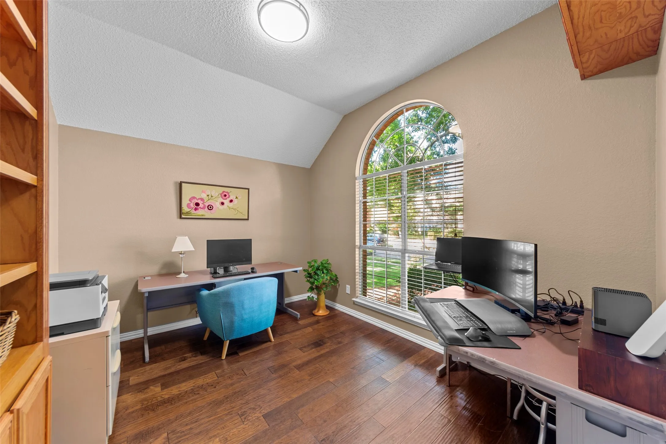 Single Family Residence For Sale in Collin County , 1507 Persimmon Court, Allen, Texas 75002, 4 Bedroom, 2 Bathroom, 2 Garage spaces, 2,669 Sqft, built in 1995, mls#21346278, Real Estate Agent in Allen, Homes For Sale in Collin county, Homes For Sale in Allen, Realtor in Allen Texas, Real Estate Brokerage Independent Realty Texas, Luminita Cordes Realtor