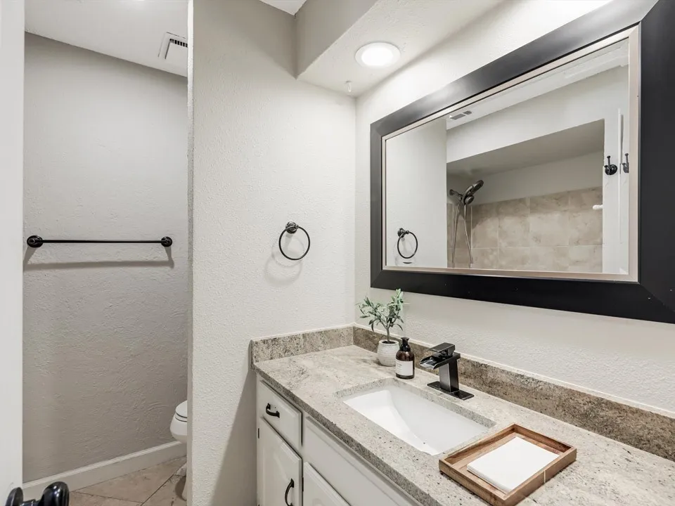 Single Family Residence For Sale in Collin County , 1724 Hearthstone Drive, Plano, Texas 75023, 3 Bedroom, 2 Bathroom, 2 Garage spaces, 1,821 Sqft, built in 1979, mls#21364950, Real Estate Agent in Plano, Homes For Sale in Collin county, Homes For Sale in Plano, Realtor in Plano Texas, Real Estate Brokerage Independent Realty Texas, Luminita Cordes Realtor
