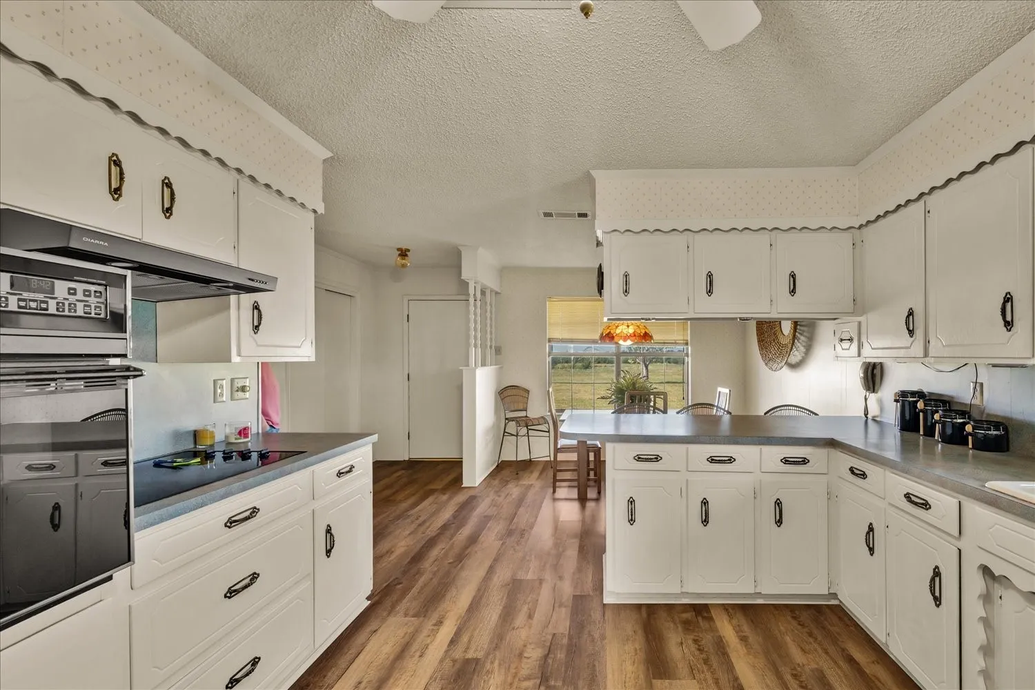 Single Family Residence For Sale in Hunt County , 368 Fm 1566 E, Greenville, Texas 75401, 3 Bedroom, 2 Bathroom, 2 Garage spaces, 1,771 Sqft, built in 1980, Price $425,000, mls#21365424, Real Estate Agent in Greenville, Homes For Sale in Hunt county, Homes For Sale in Greenville, Realtor in Greenville Texas, Real Estate Brokerage Independent Realty Texas, Luminita Cordes Realtor