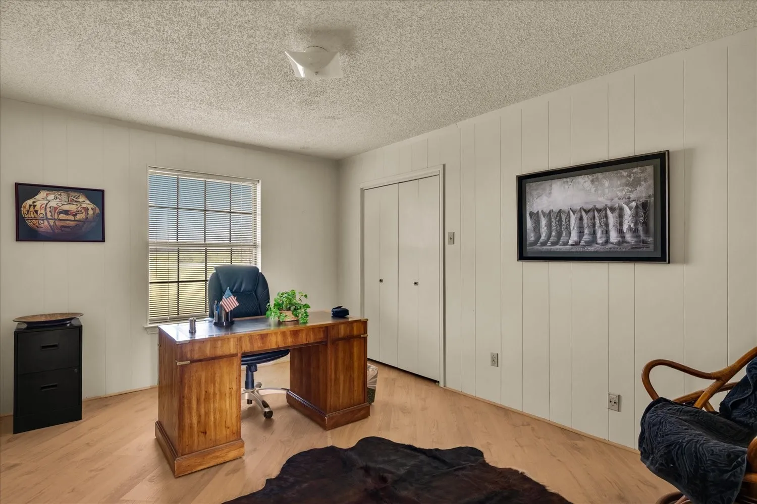 Single Family Residence For Sale in Hunt County , 368 Fm 1566 E, Greenville, Texas 75401, 3 Bedroom, 2 Bathroom, 2 Garage spaces, 1,771 Sqft, built in 1980, Price $425,000, mls#21365424, Real Estate Agent in Greenville, Homes For Sale in Hunt county, Homes For Sale in Greenville, Realtor in Greenville Texas, Real Estate Brokerage Independent Realty Texas, Luminita Cordes Realtor