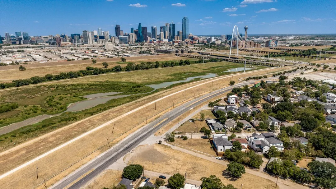 Single Family Residence For Sale in Dallas County , 3338 Coronet Boulevard, Dallas, Texas 75212, 3 Bedroom, 1 Bathroom, Garage spaces, 1,116 Sqft, built in 1950, mls#21364185, Real Estate Agent in Dallas, Homes For Sale in Dallas county, Homes For Sale in Dallas, Realtor in Dallas Texas, Real Estate Brokerage Independent Realty Texas, Luminita Cordes Realtor