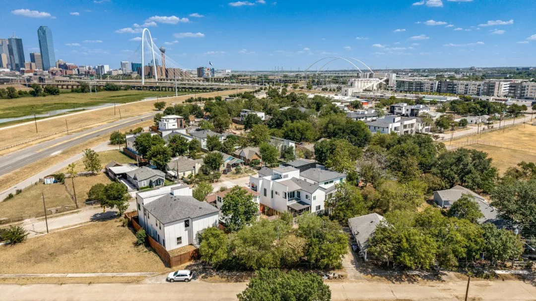 Single Family Residence For Sale in Dallas County , 3338 Coronet Boulevard, Dallas, Texas 75212, 3 Bedroom, 1 Bathroom, Garage spaces, 1,116 Sqft, built in 1950, mls#21364185, Real Estate Agent in Dallas, Homes For Sale in Dallas county, Homes For Sale in Dallas, Realtor in Dallas Texas, Real Estate Brokerage Independent Realty Texas, Luminita Cordes Realtor