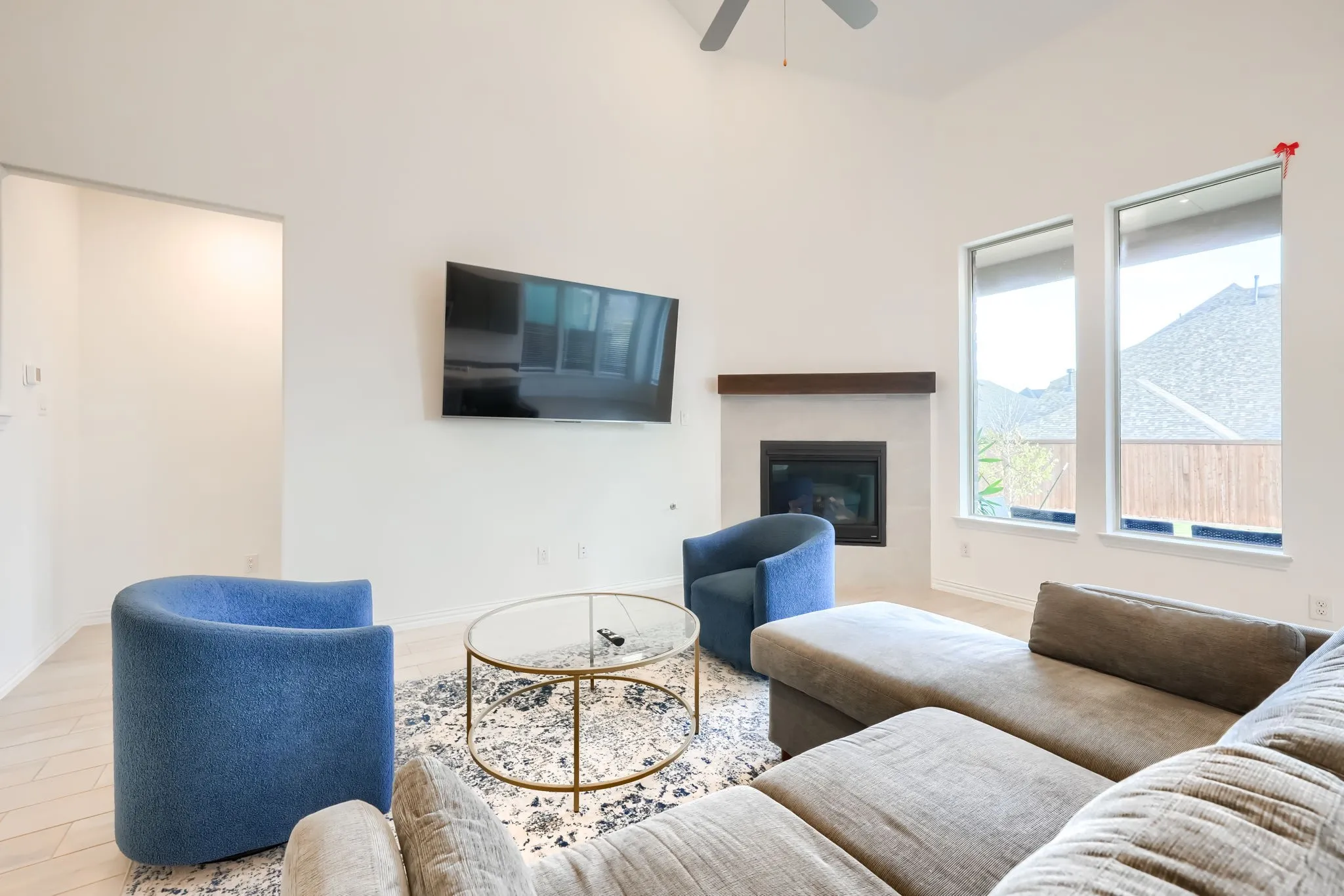 Single Family Residence For Rent in Denton County , 1124 Water Canna Drive, Justin, Texas 76247, 5 Bedroom, 5 Bathroom, 2 Garage spaces, 3,398 Sqft, built in 2024, mls#21365457, Real Estate Agent in Justin, Homes For Rent in Denton county, Homes For Rent in Justin, Realtor in Justin Texas, Real Estate Brokerage Independent Realty Texas, Luminita Cordes Realtor