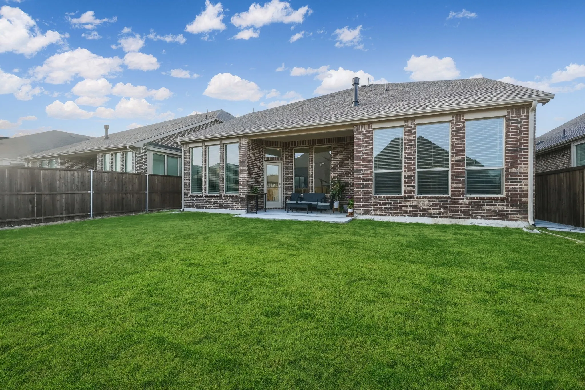 Single Family Residence For Rent in Denton County , 1124 Water Canna Drive, Justin, Texas 76247, 5 Bedroom, 5 Bathroom, 2 Garage spaces, 3,398 Sqft, built in 2024, mls#21365457, Real Estate Agent in Justin, Homes For Rent in Denton county, Homes For Rent in Justin, Realtor in Justin Texas, Real Estate Brokerage Independent Realty Texas, Luminita Cordes Realtor