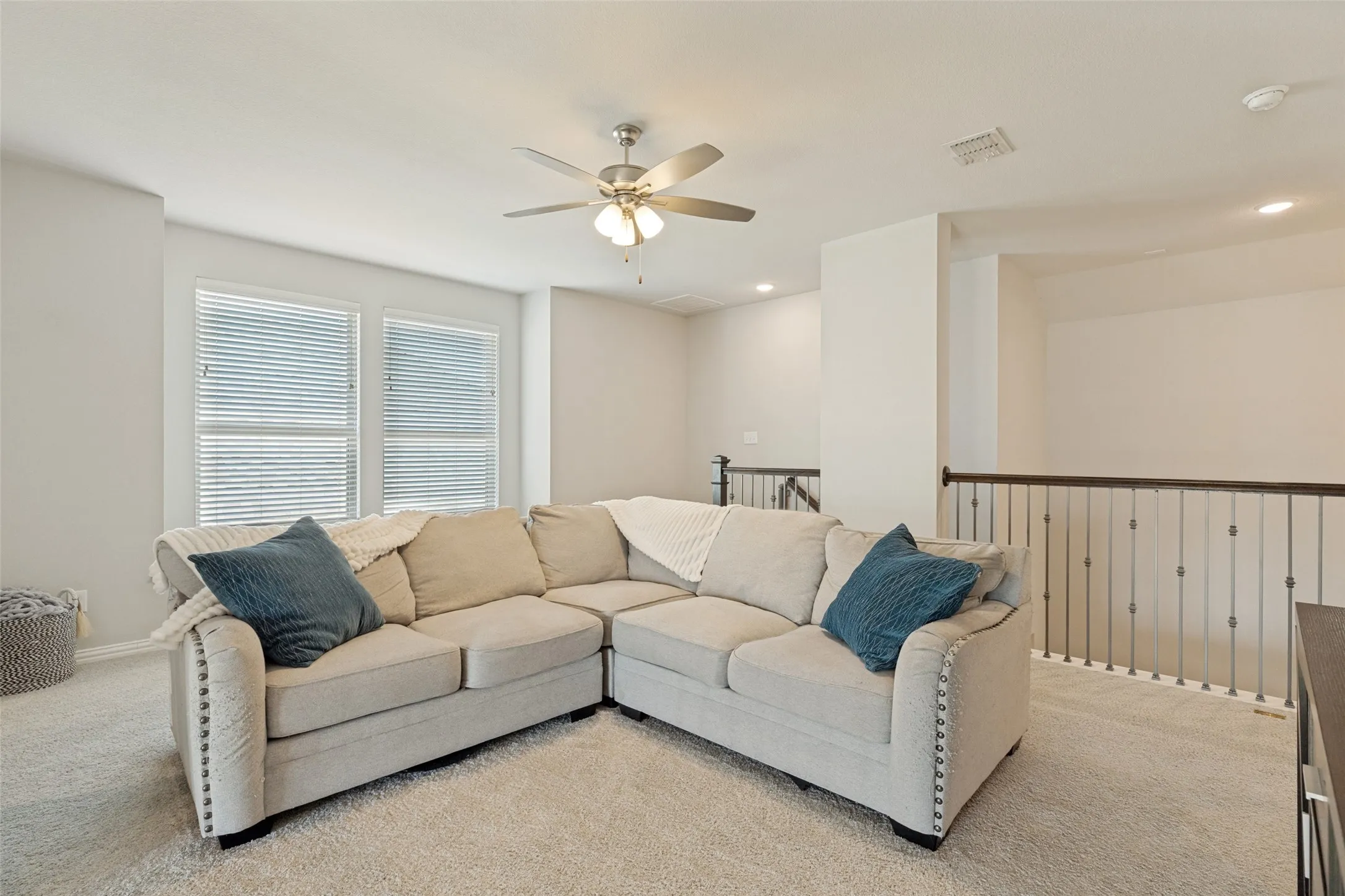 Single Family Residence For Sale in Collin County , 8620 Backwater Bay Cove, Mc Kinney, Texas 75071, 4 Bedroom, 3 Bathroom, 2 Garage spaces, 3,025 Sqft, built in 2019, mls#21364504, Real Estate Agent in Mc Kinney, Homes For Sale in Collin county, Homes For Sale in Mc Kinney, Realtor in Mc Kinney Texas, Real Estate Brokerage Independent Realty Texas, Luminita Cordes Realtor
