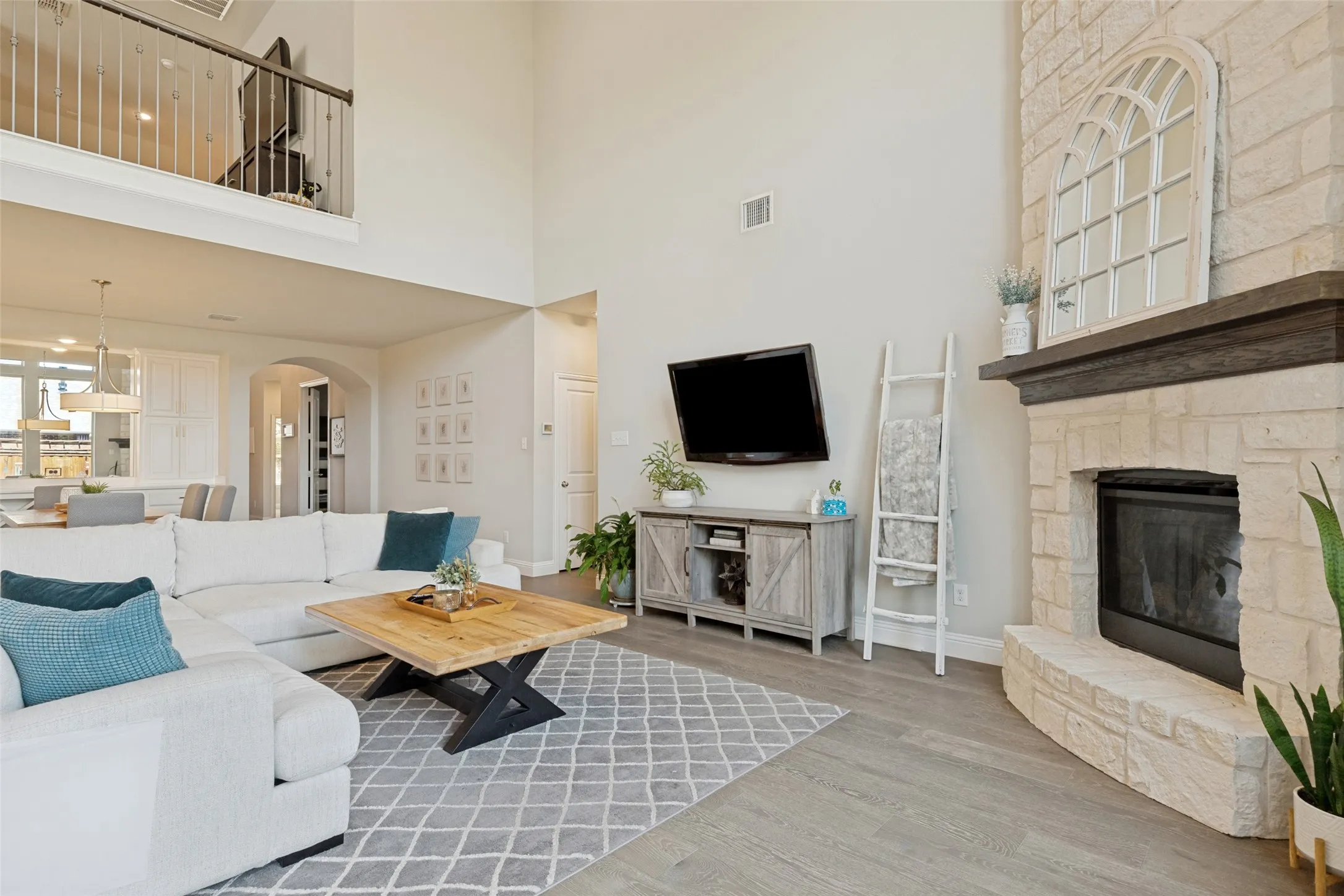 Single Family Residence For Sale in Collin County , 8620 Backwater Bay Cove, Mc Kinney, Texas 75071, 4 Bedroom, 3 Bathroom, 2 Garage spaces, 3,025 Sqft, built in 2019, mls#21364504, Real Estate Agent in Mc Kinney, Homes For Sale in Collin county, Homes For Sale in Mc Kinney, Realtor in Mc Kinney Texas, Real Estate Brokerage Independent Realty Texas, Luminita Cordes Realtor