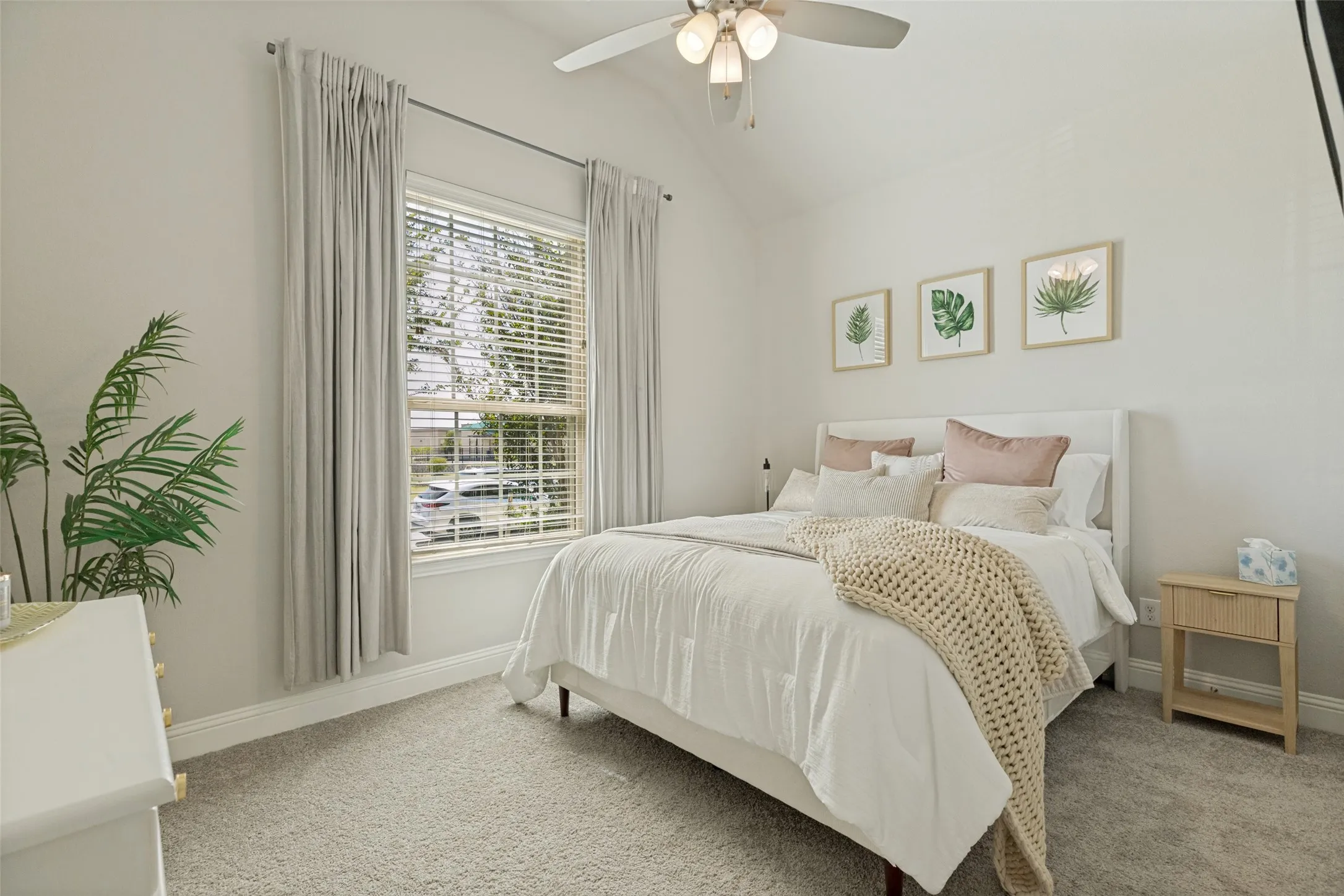 Single Family Residence For Sale in Collin County , 8620 Backwater Bay Cove, Mc Kinney, Texas 75071, 4 Bedroom, 3 Bathroom, 2 Garage spaces, 3,025 Sqft, built in 2019, mls#21364504, Real Estate Agent in Mc Kinney, Homes For Sale in Collin county, Homes For Sale in Mc Kinney, Realtor in Mc Kinney Texas, Real Estate Brokerage Independent Realty Texas, Luminita Cordes Realtor