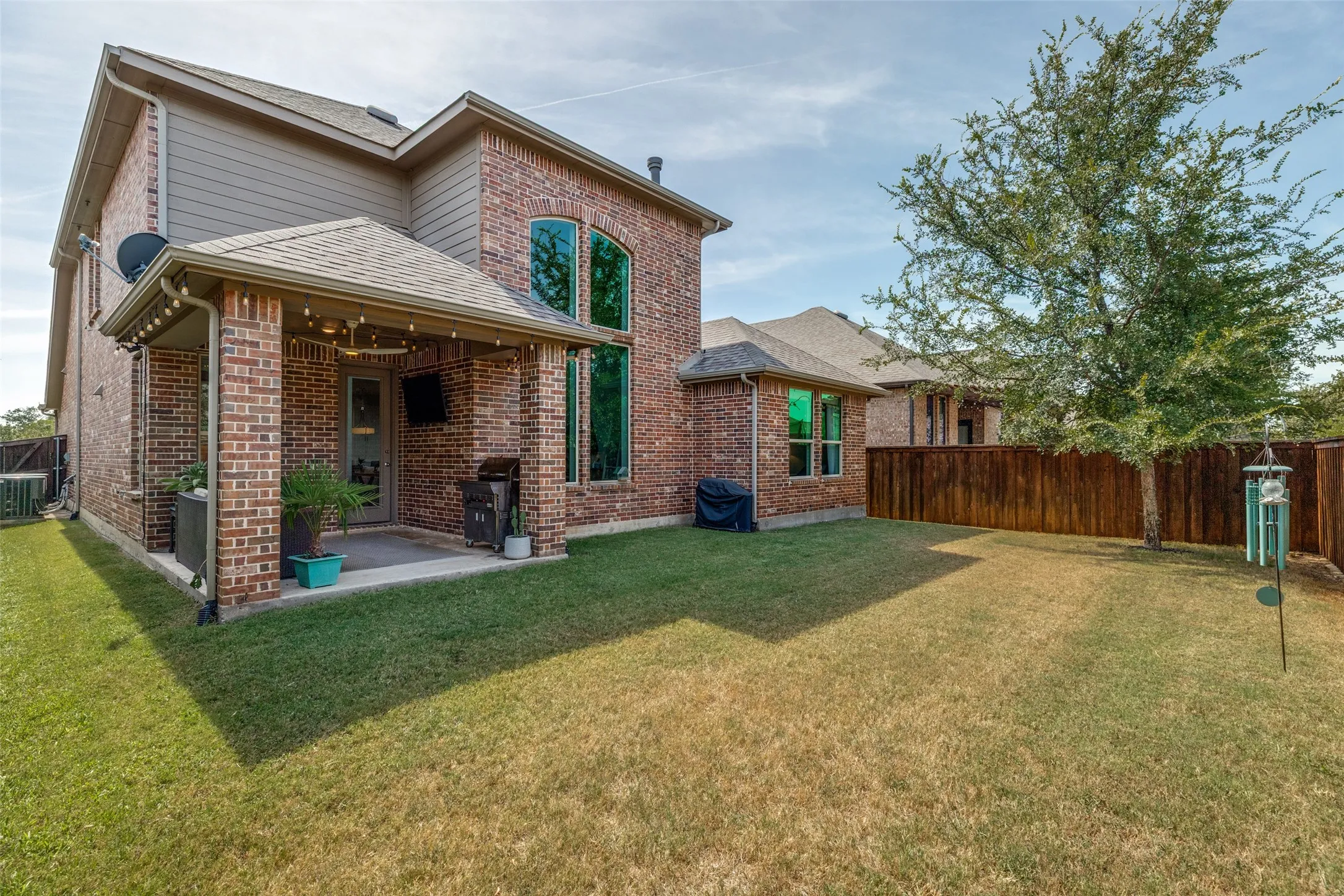 Single Family Residence For Sale in Collin County , 8620 Backwater Bay Cove, Mc Kinney, Texas 75071, 4 Bedroom, 3 Bathroom, 2 Garage spaces, 3,025 Sqft, built in 2019, mls#21364504, Real Estate Agent in Mc Kinney, Homes For Sale in Collin county, Homes For Sale in Mc Kinney, Realtor in Mc Kinney Texas, Real Estate Brokerage Independent Realty Texas, Luminita Cordes Realtor