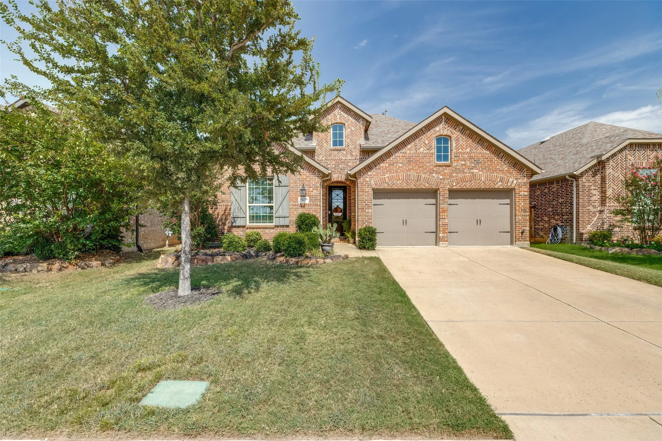 Single Family Residence For Sale in Collin County , 8620 Backwater Bay Cove, Mc Kinney, Texas 75071, 4 Bedroom, 3 Bathroom, 2 Garage spaces, 3,025 Sqft, built in 2019, mls#21364504, Real Estate Agent in Mc Kinney, Homes For Sale in Collin county, Homes For Sale in Mc Kinney, Realtor in Mc Kinney Texas, Real Estate Brokerage Independent Realty Texas, Luminita Cordes Realtor