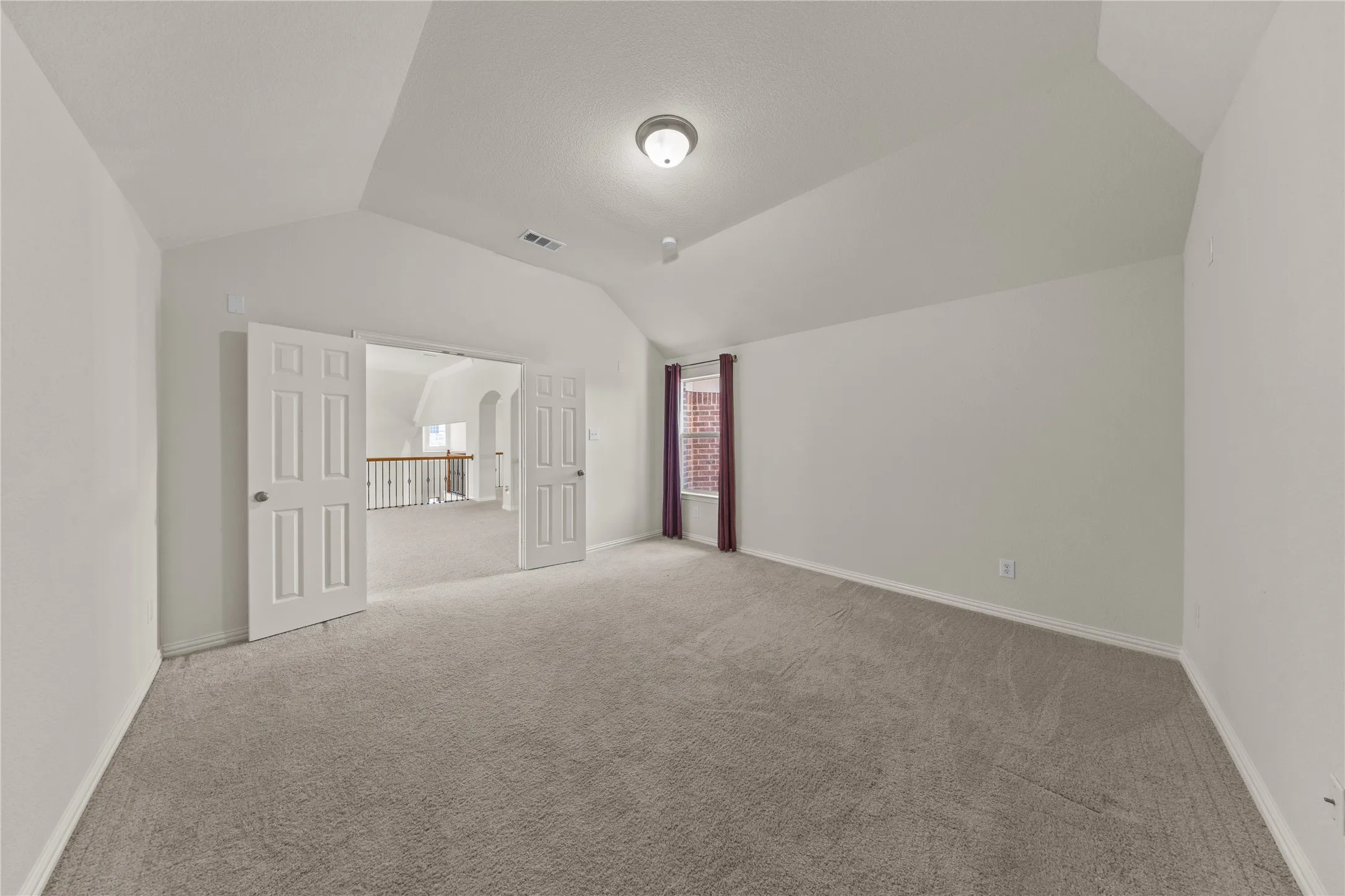 Single Family Residence For Sale in Collin County , 1615 Thornberry Drive, Wylie, Texas 75098, 4 Bedroom, 4 Bathroom, 2 Garage spaces, 3,584 Sqft, built in 2009, mls#21364803, Real Estate Agent in Wylie, Homes For Sale in Collin county, Homes For Sale in Wylie, Realtor in Wylie Texas, Real Estate Brokerage Independent Realty Texas, Luminita Cordes Realtor